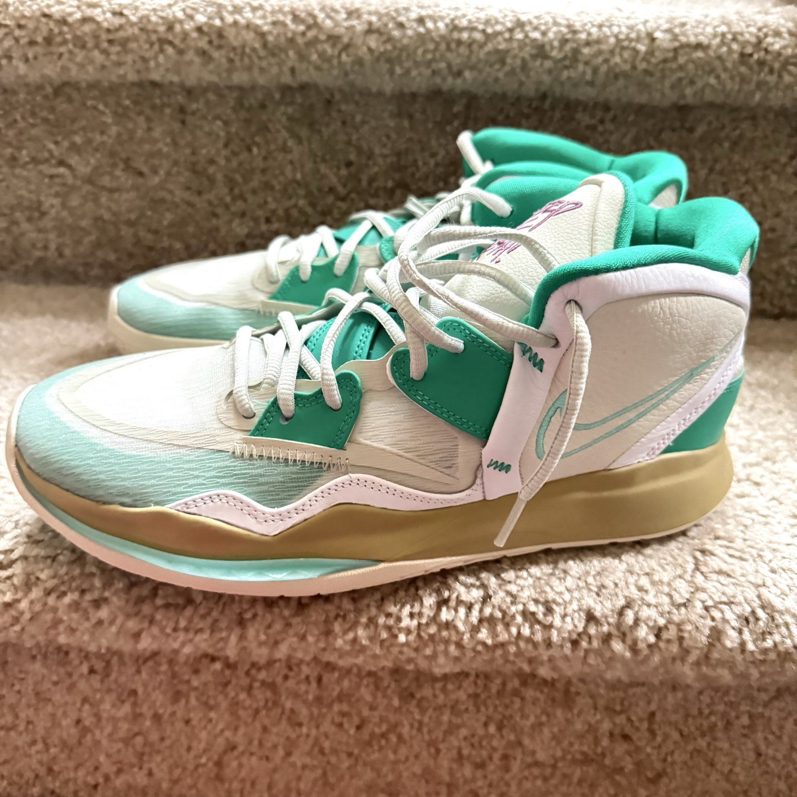 Nike Kyrie Infinity Golden Tribute Sue Bird Keep Sue Fresh Ivory Turquoise Sz 11