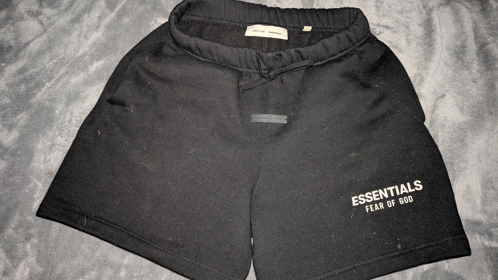 Essentials Fear of God Men’s Black Sweat Shorts Solid Logo Drawstring XS