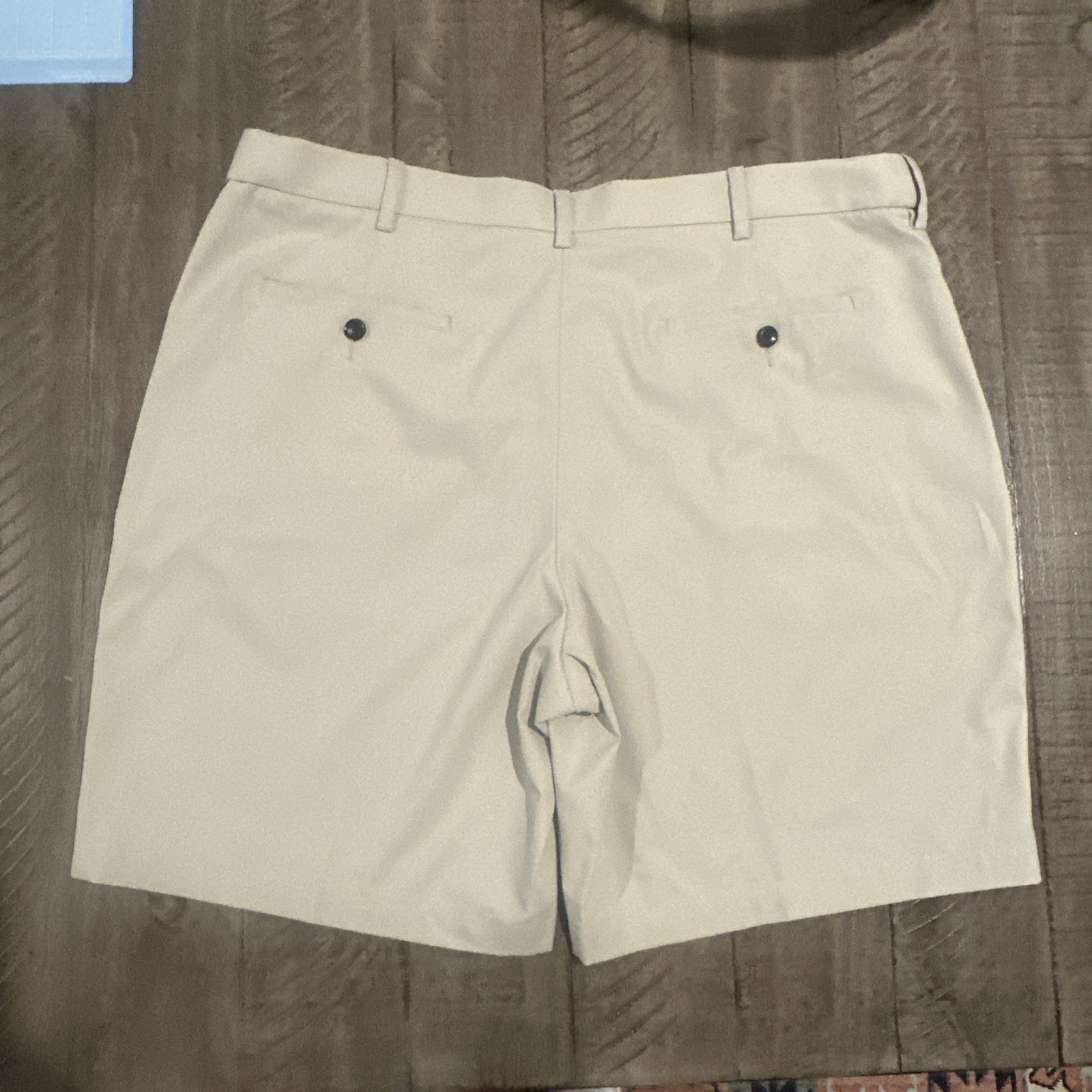 Savane Men’s Shorts Tan Size 40 Flat Front