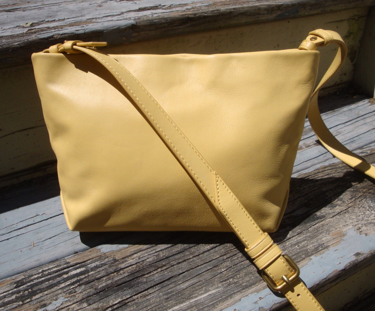 J CREW Yellow Soft Leather Oslo Crossbody Handbag Hobo Shoulderbag Lightweight