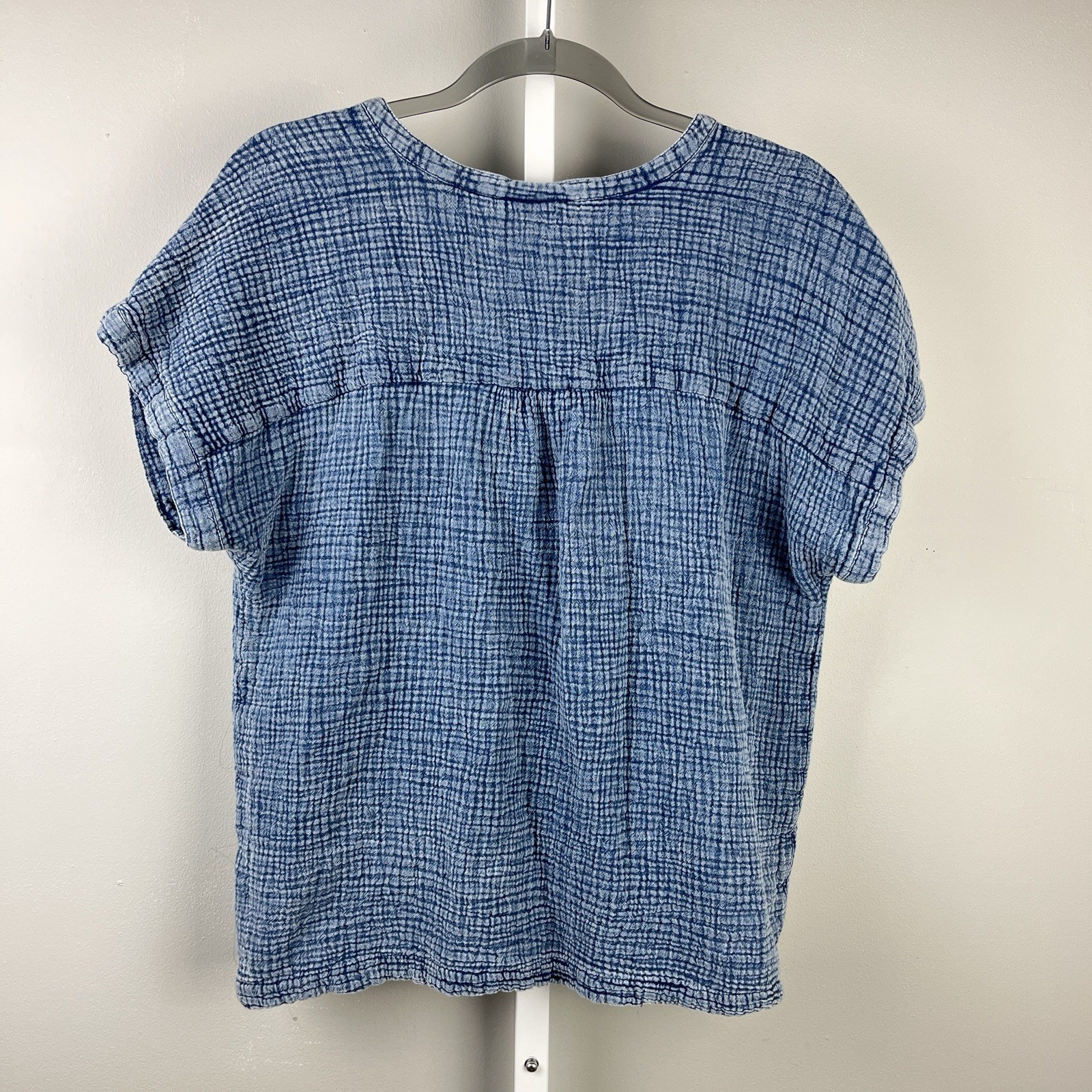 A.N.A. A New Approach Gauzy Top Womens L Blue Boxy Lagenlook Coastal Chic