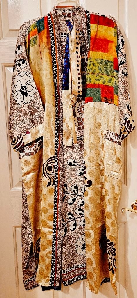 Art Silk Kimono Robe~ Women’s One Size~ Kimono w/Tie~Studded~Brown,Tan,Beige~NEW