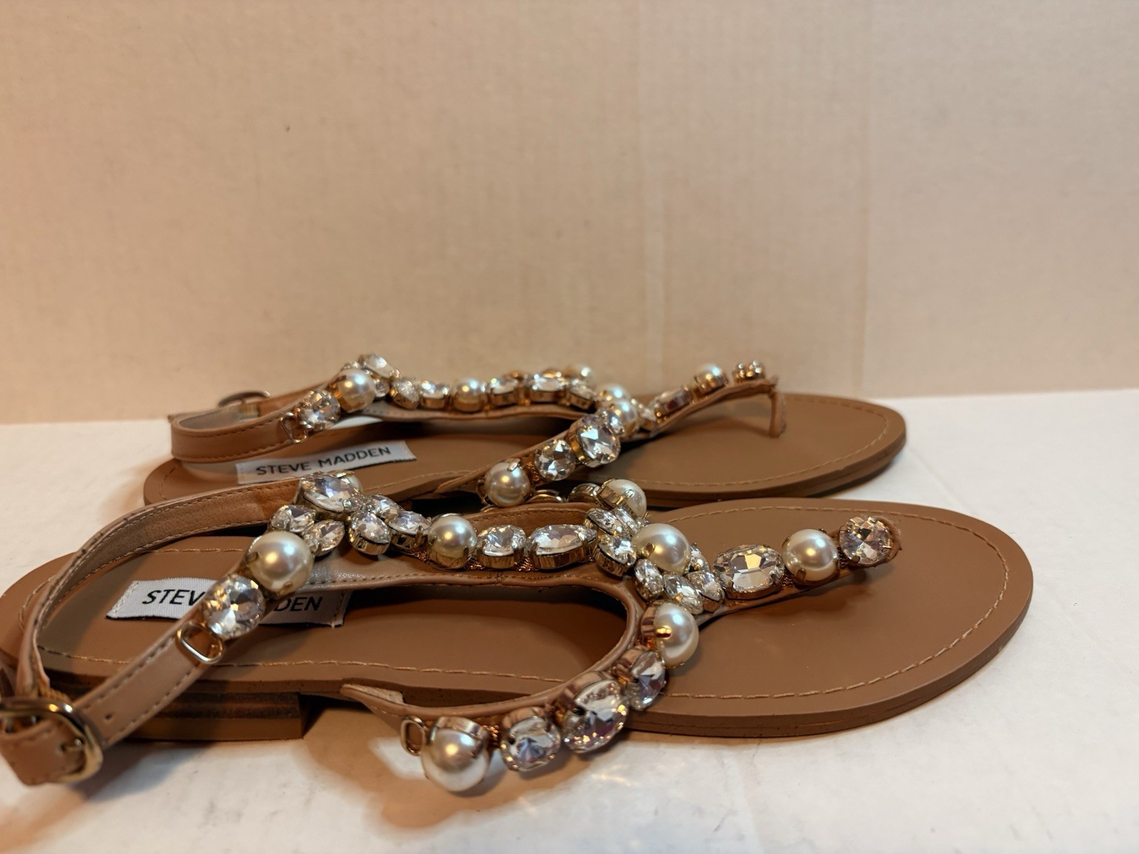 Steve Madden Chantel Embellished Thong Sandals Tan Womens Size 9M