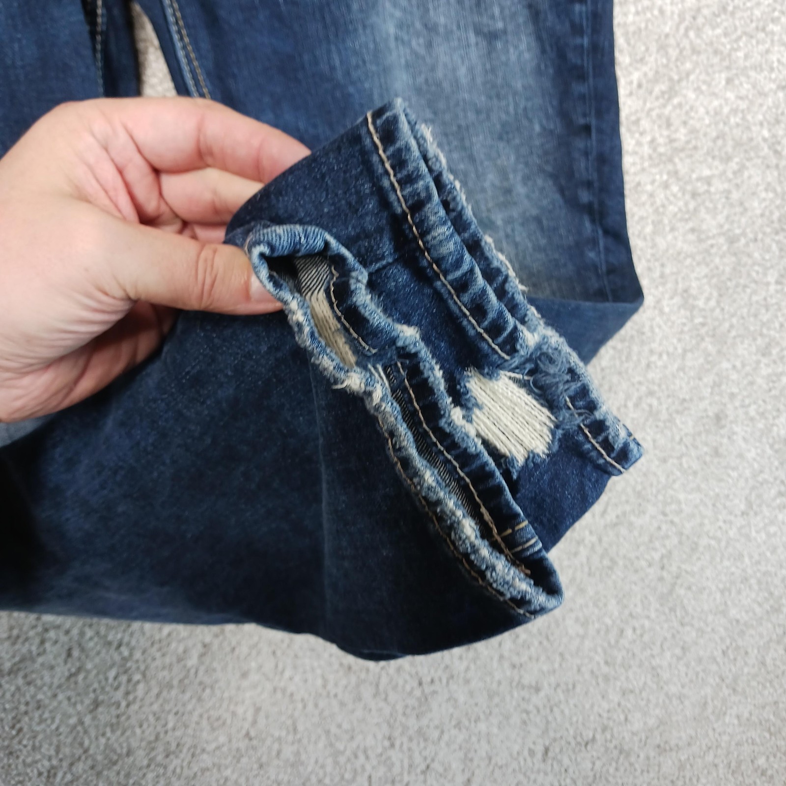 Silver Jeans Co Sam Boyfriend Jeans Womens W32 L27 Blue Distressed Stretch