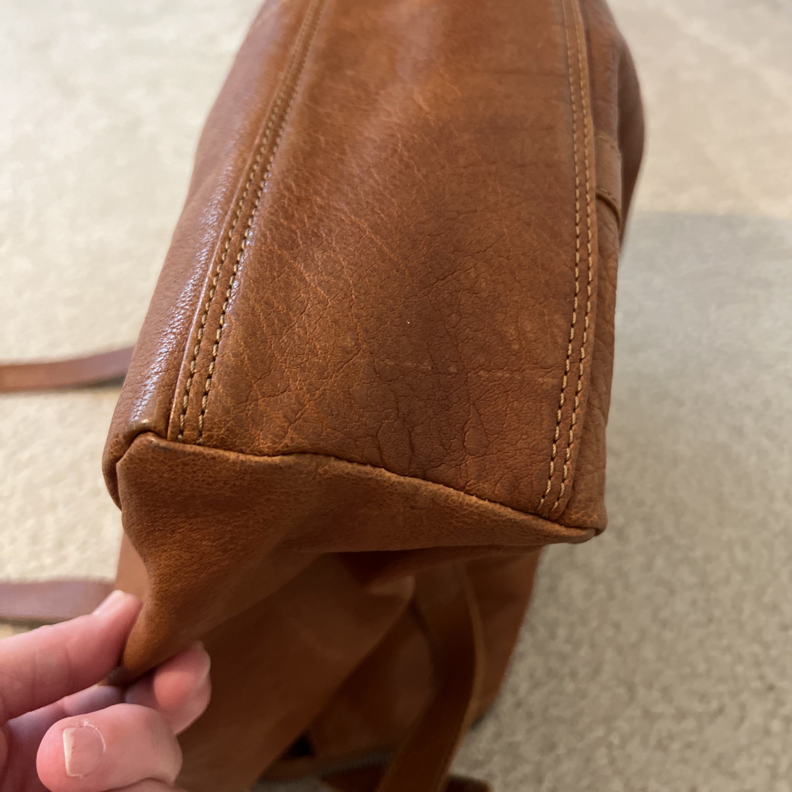 Spikes & Sparrow brown genuine leather laptop shoulder bag various pockets