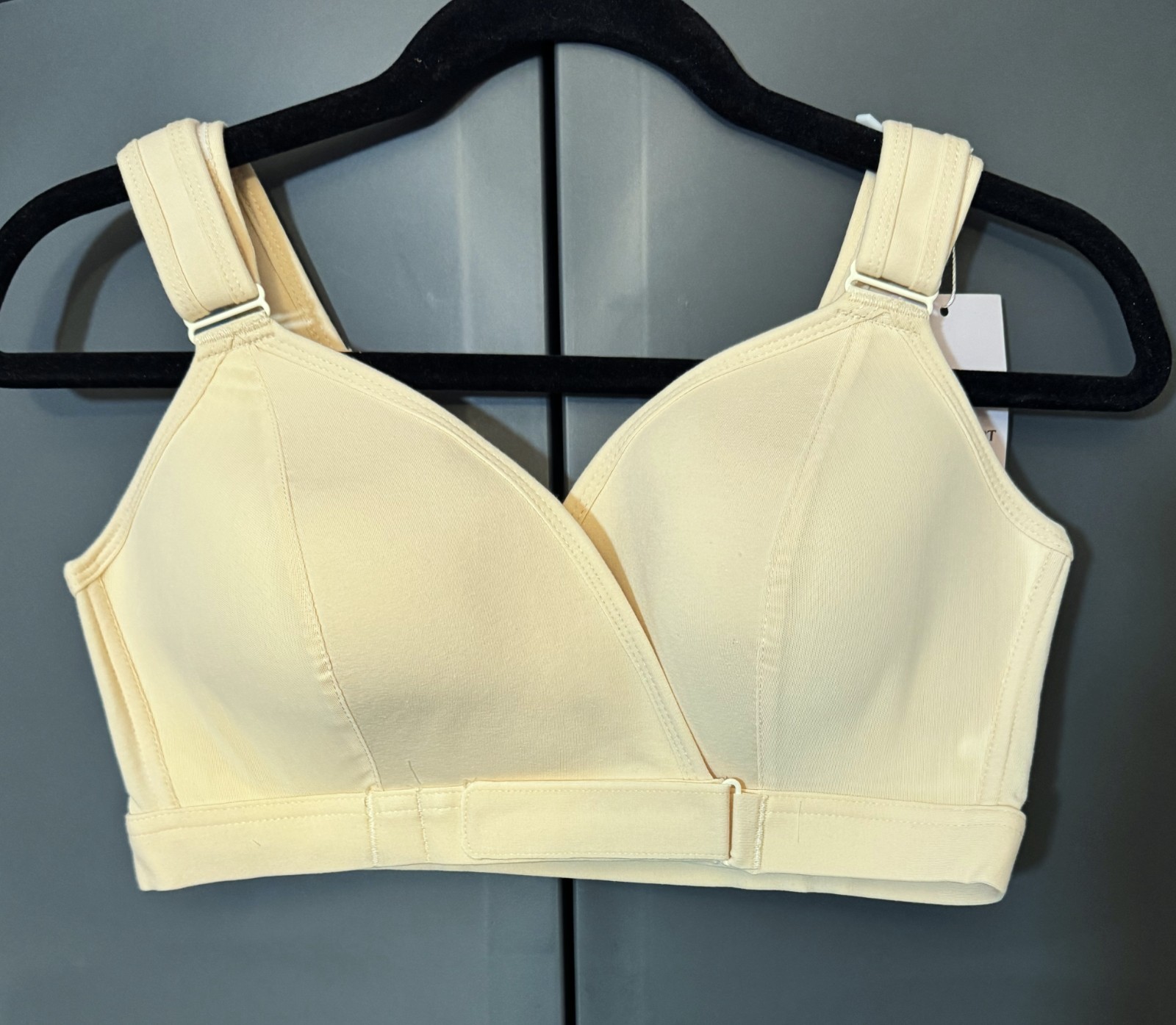 NWT- LUVIESS VERA COMFORT FRONT closure wireless bra- 38B – in 3 colors