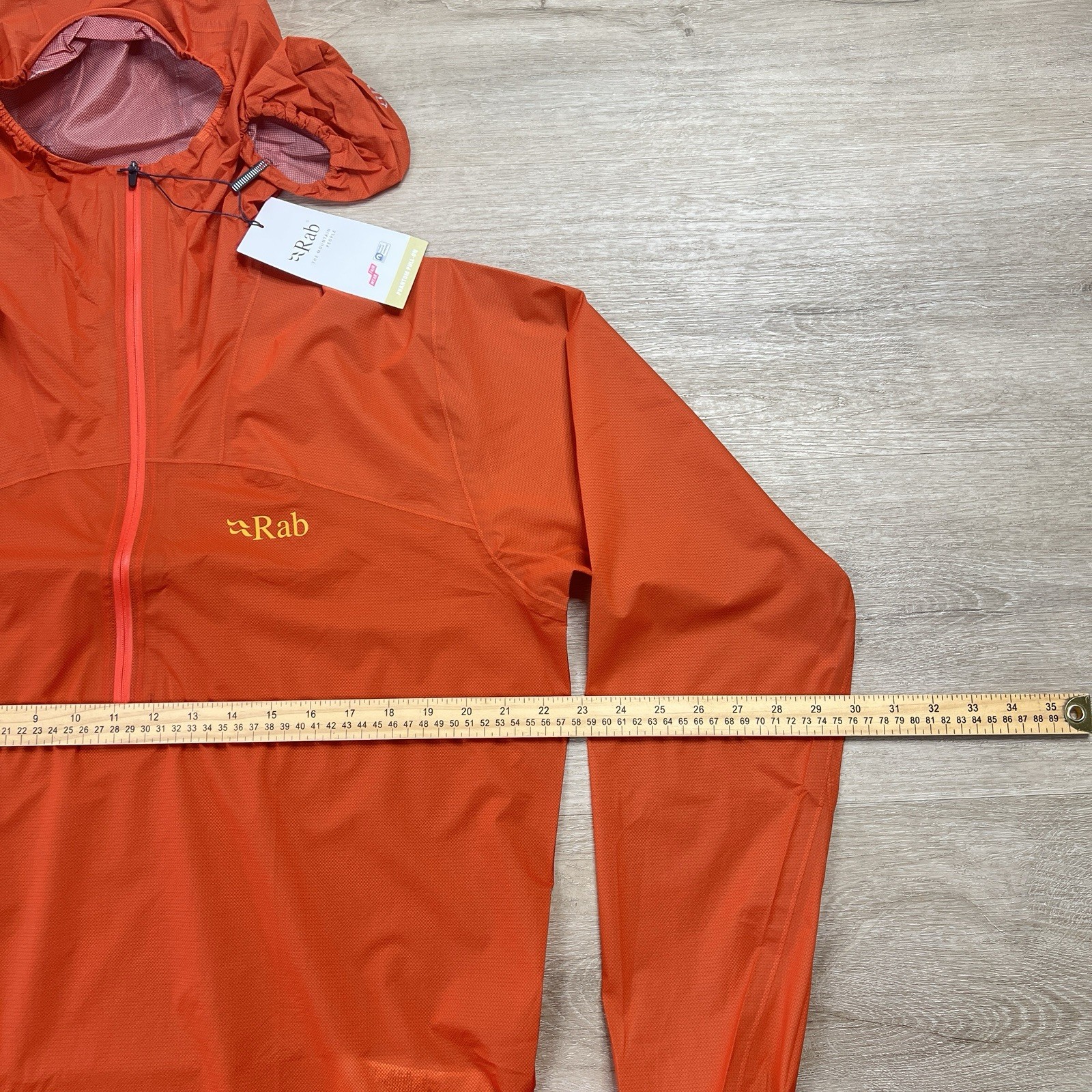 Rab Phantom Pull On 1/2 Zip Lightweight Packable Firecracker Mens Size Large NWT