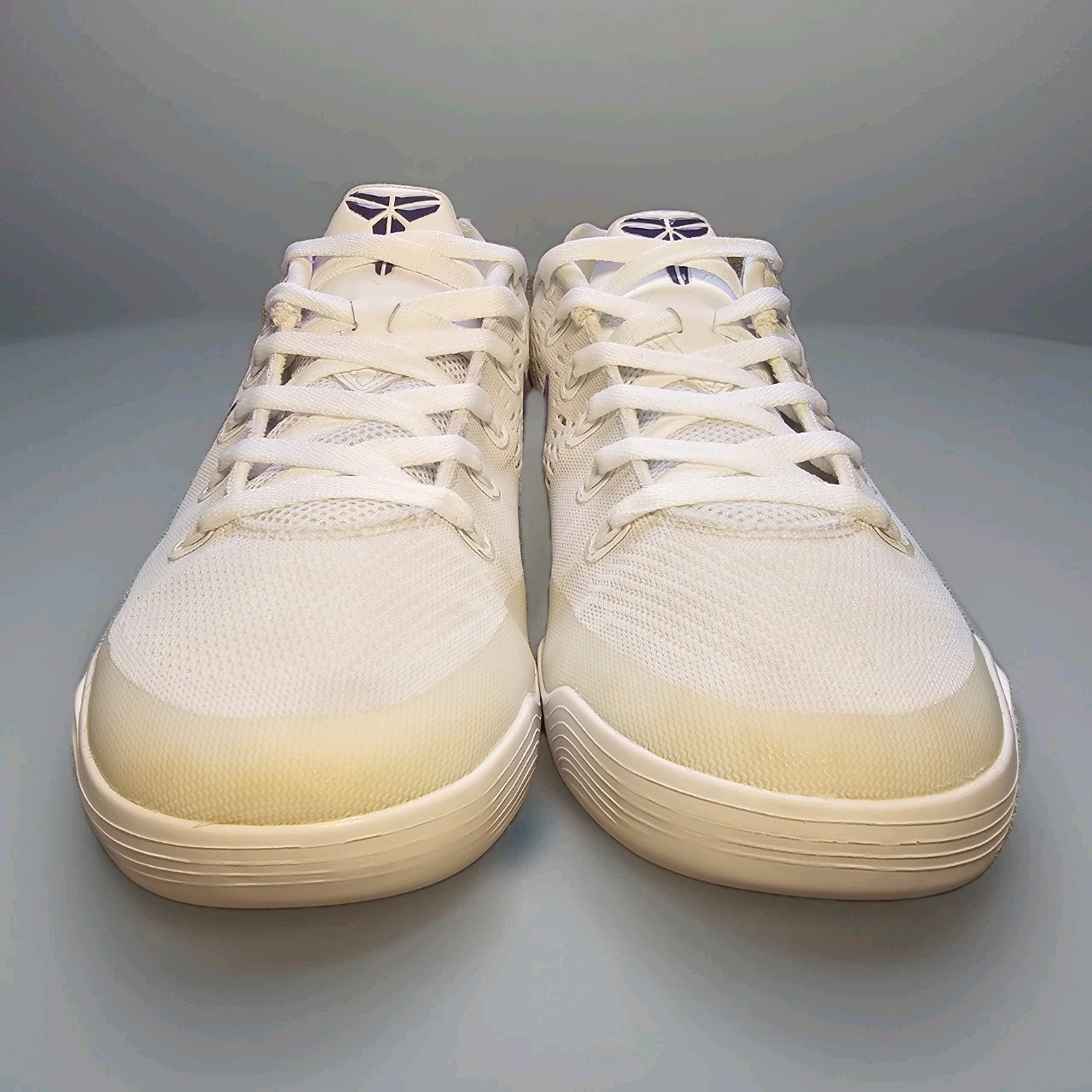 Nike Kobe 9 Elite Low EM Protro White/Court Purple Mens Size 7.5 – IH1401-100