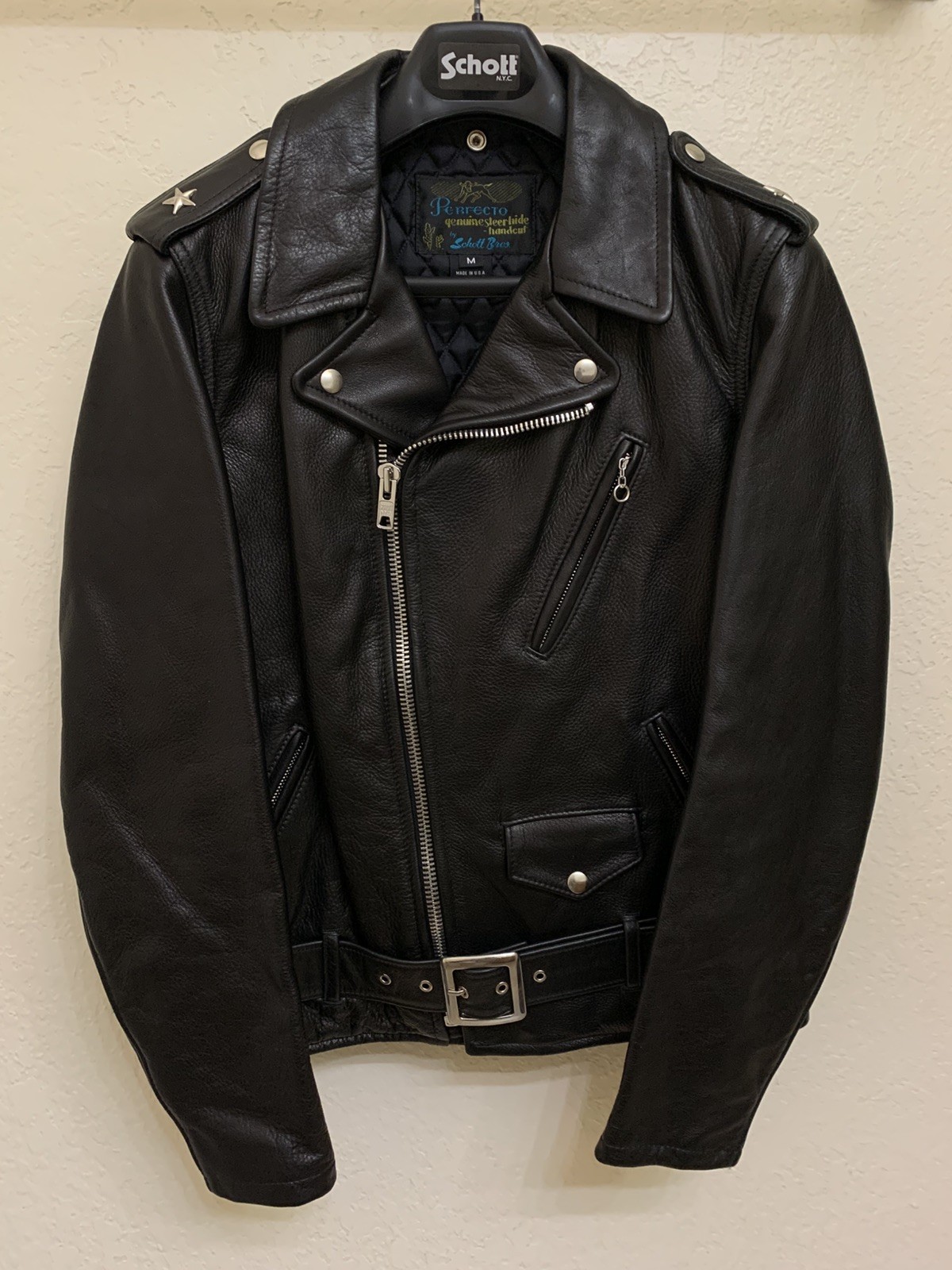 Schott Perfecto 519 Leather Jacket Size Medium