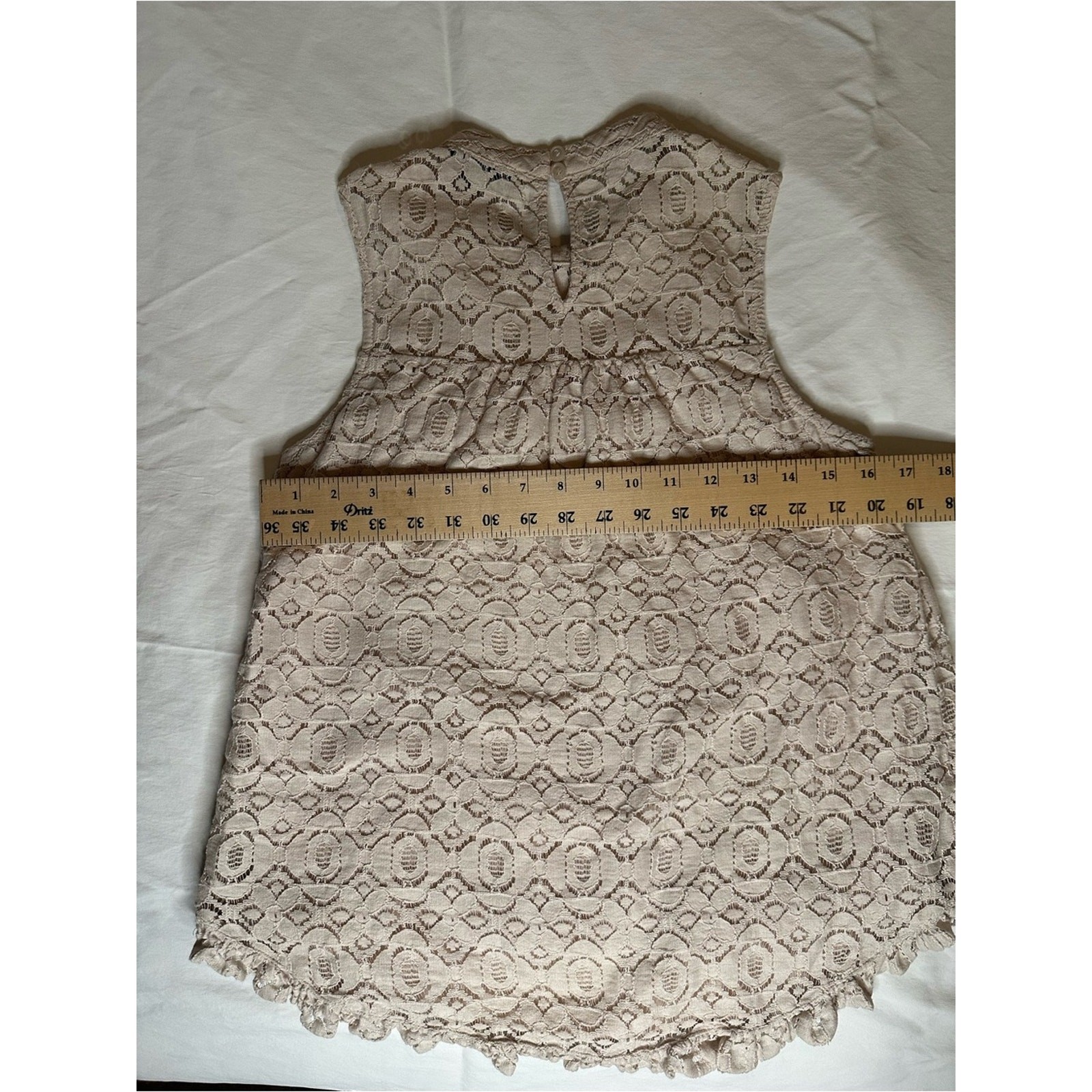 Ro&De Nordstrom Blush Lace Mock Neck Sleeveless Top High Low Ruffle Hem XS