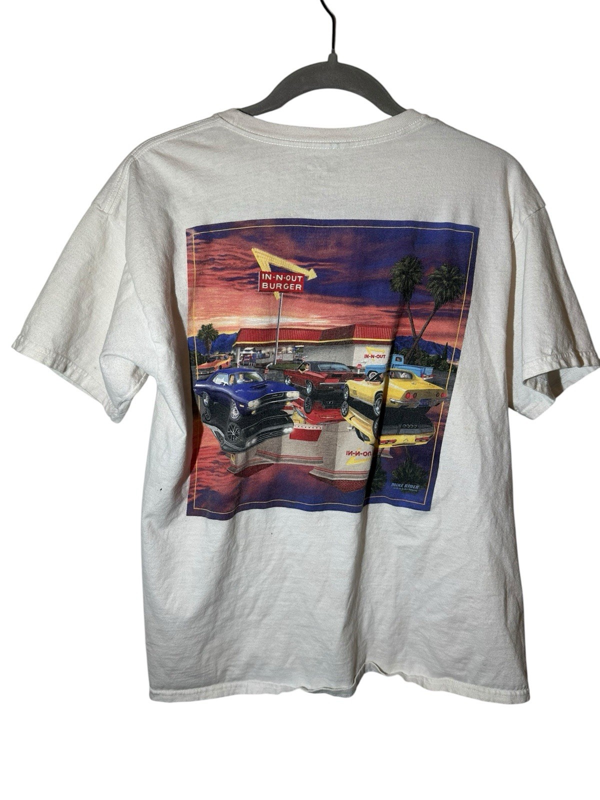 In-N-Out Men’s T-Shirt Size M White Burger California Classic Cars Graphic Tee