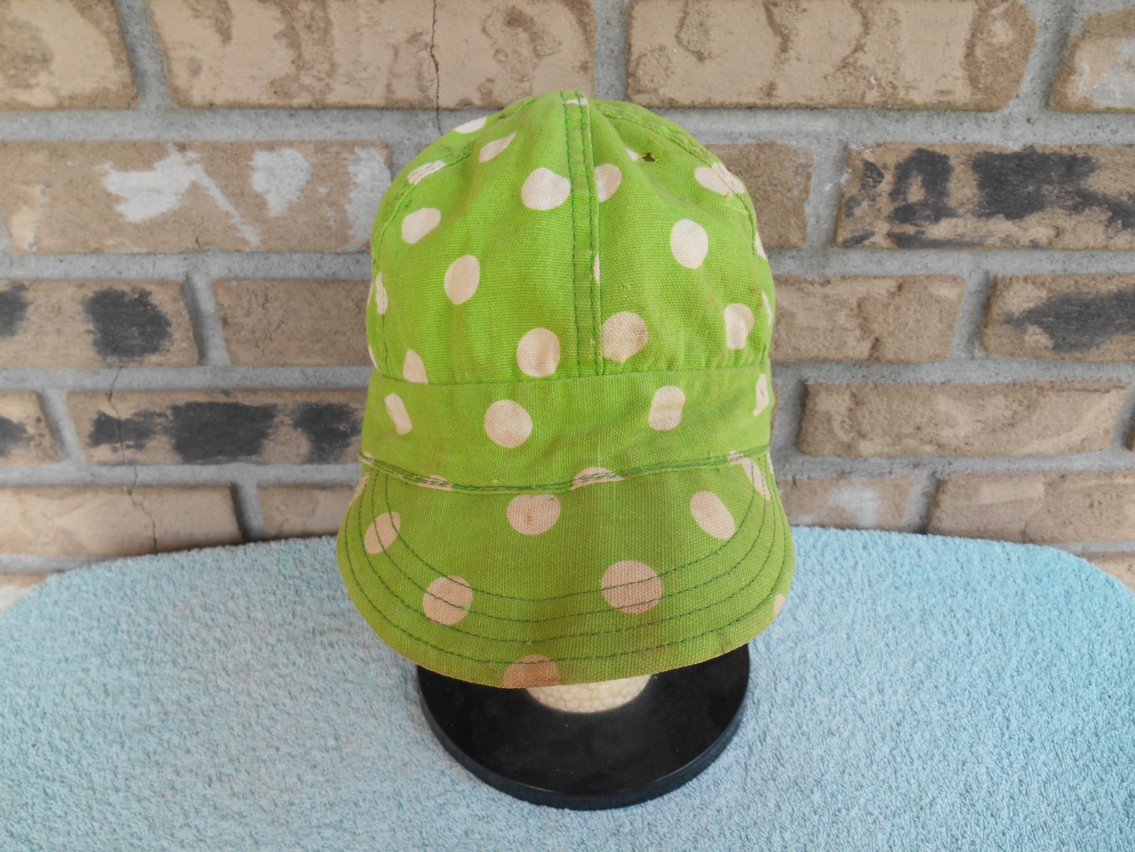 Vintage COTTON WELDERS CAP. GREEN & WHITE DOTS. SIZE SMALL 6-7/8. HAS HOLES!