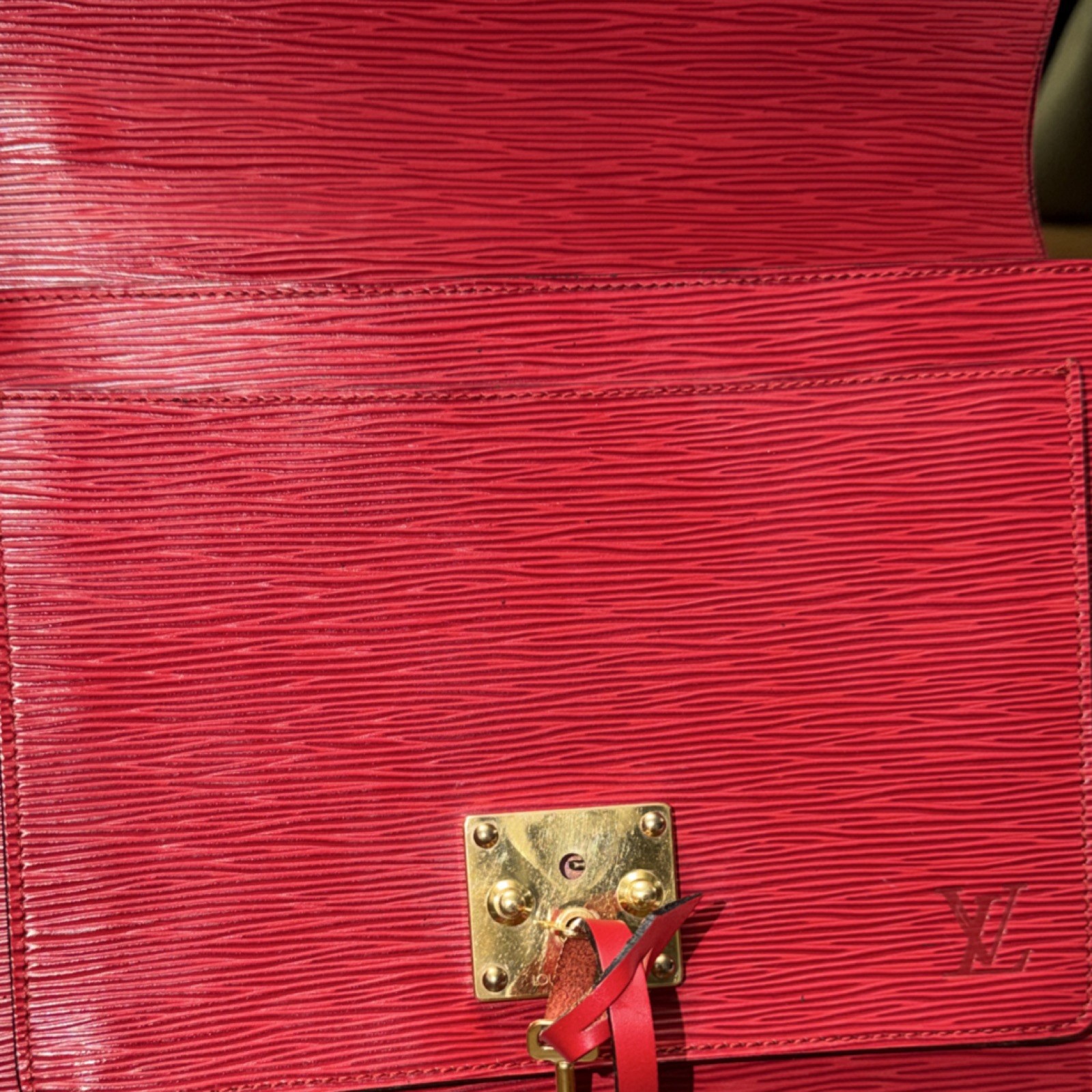 Louis Vuitton Red Epi Monceau 28 Handbag in textured leather/gold-tone hardware