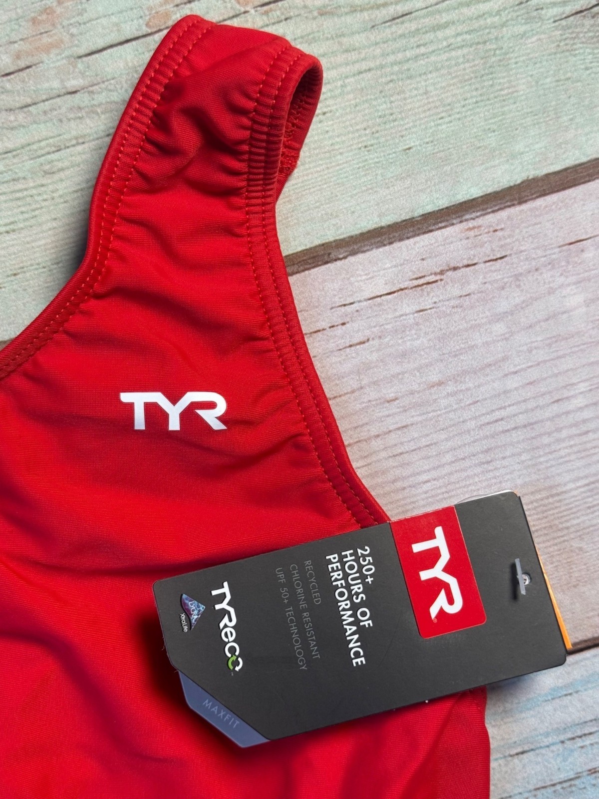 TYR Womens XL Solid Maxfit Swimsuit Size 42 Chlorine Resistant UPF 50+ Swimwear