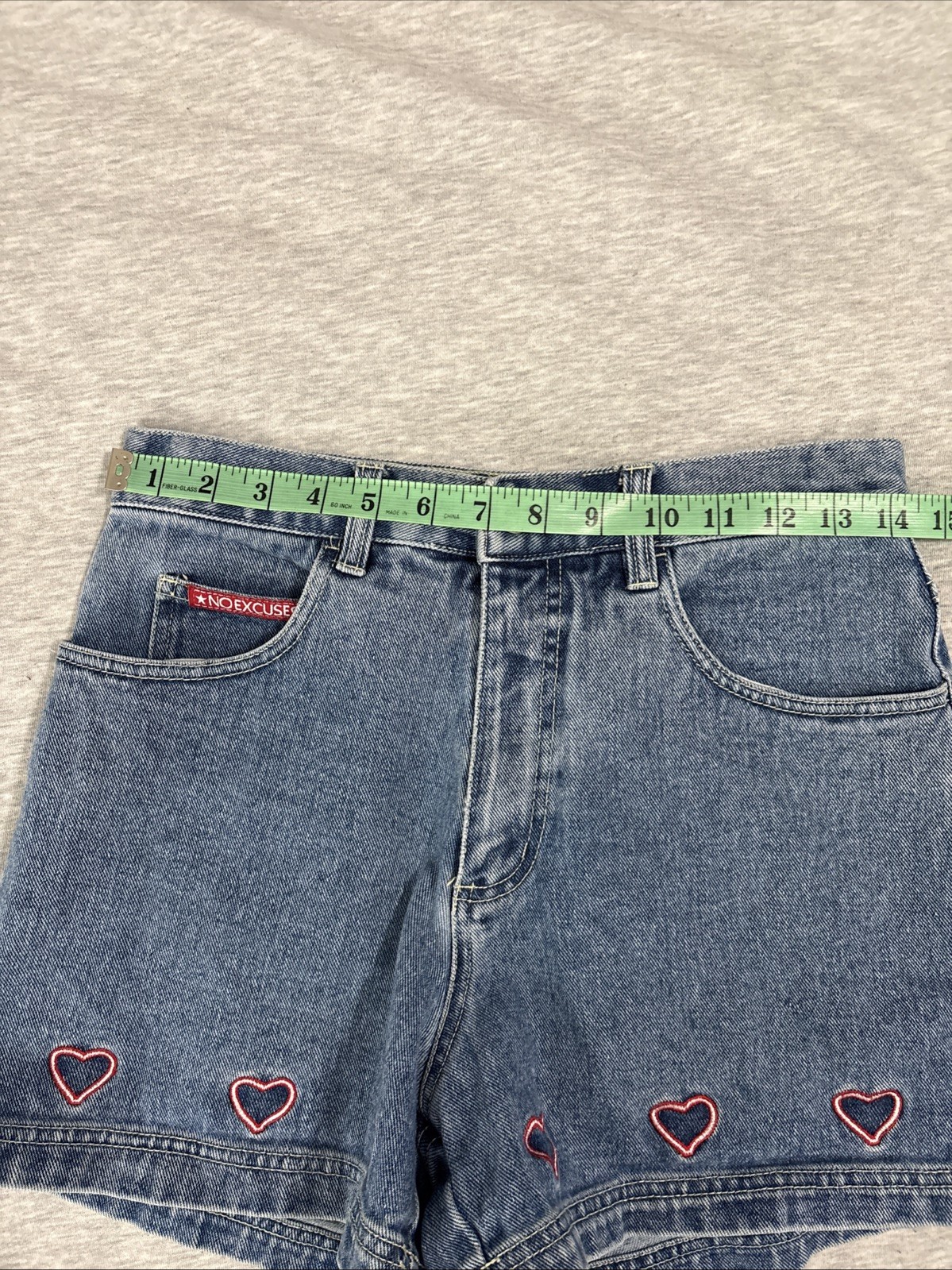 No Excuses High Waisted Denim Jean Shorts Hearts Sz 9/10 Y2K Aesthetic