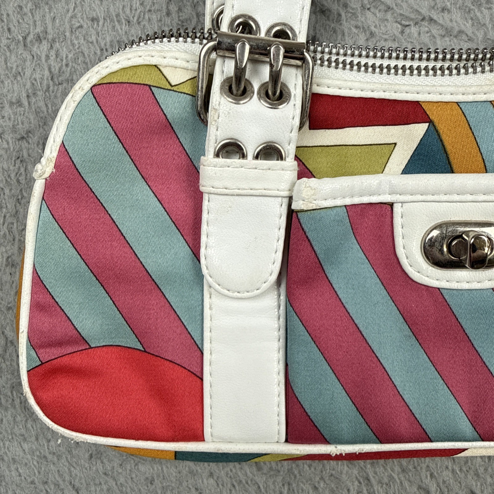Isabella Fiore Silk Leather Handbag White MultiColor Geometric Y2K Purse 70s EOC