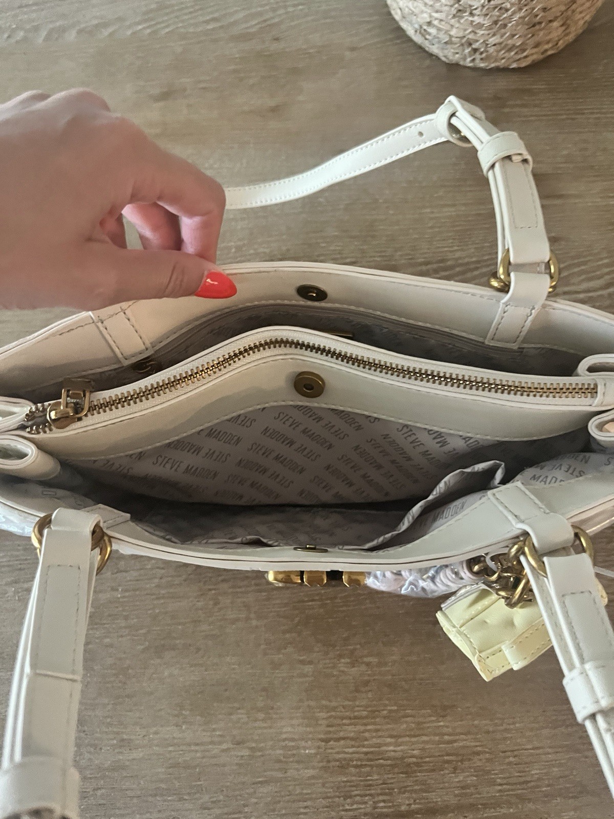 Steve Madden Ivory Embossed Logo Shoulder Bag Coin Pouch Charm Gold Hardware