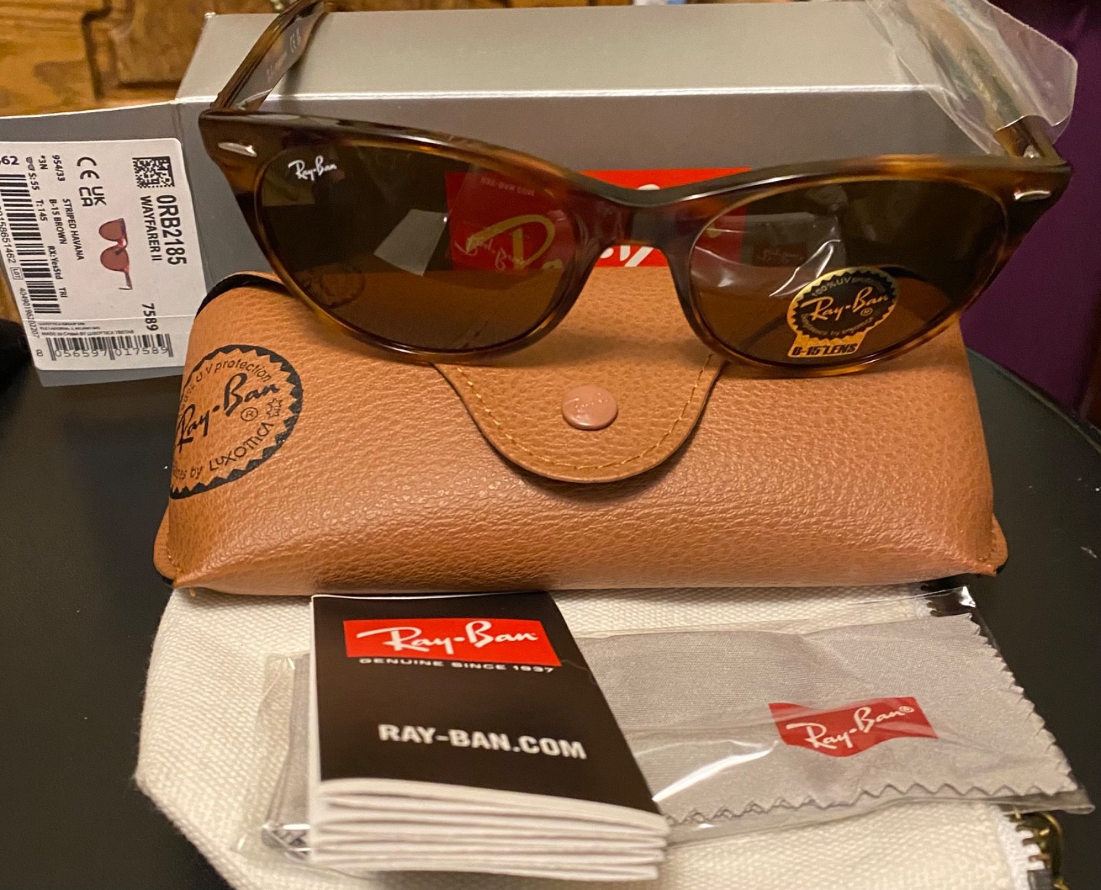 Ray-Ban Wayfarer II Classic Phantos Sunglasses – Spotted Havana Frame with Brown
