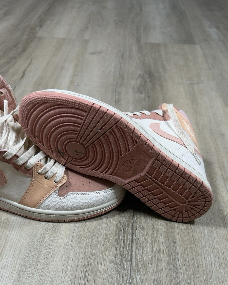 Nike Air Jordan 1 Mid Shoes Men’s Size 8.5 Apricot White Sneakers DH4270-800