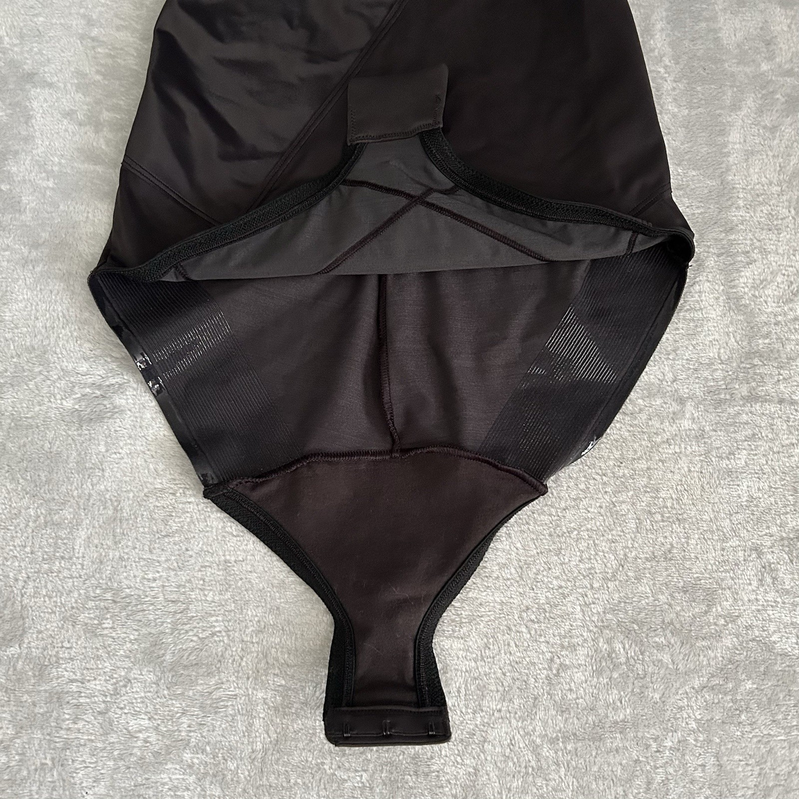 Miracle Brands Slim Shaper SzS Black Wear Your Own Bra Bodysuit Shapewear NWT