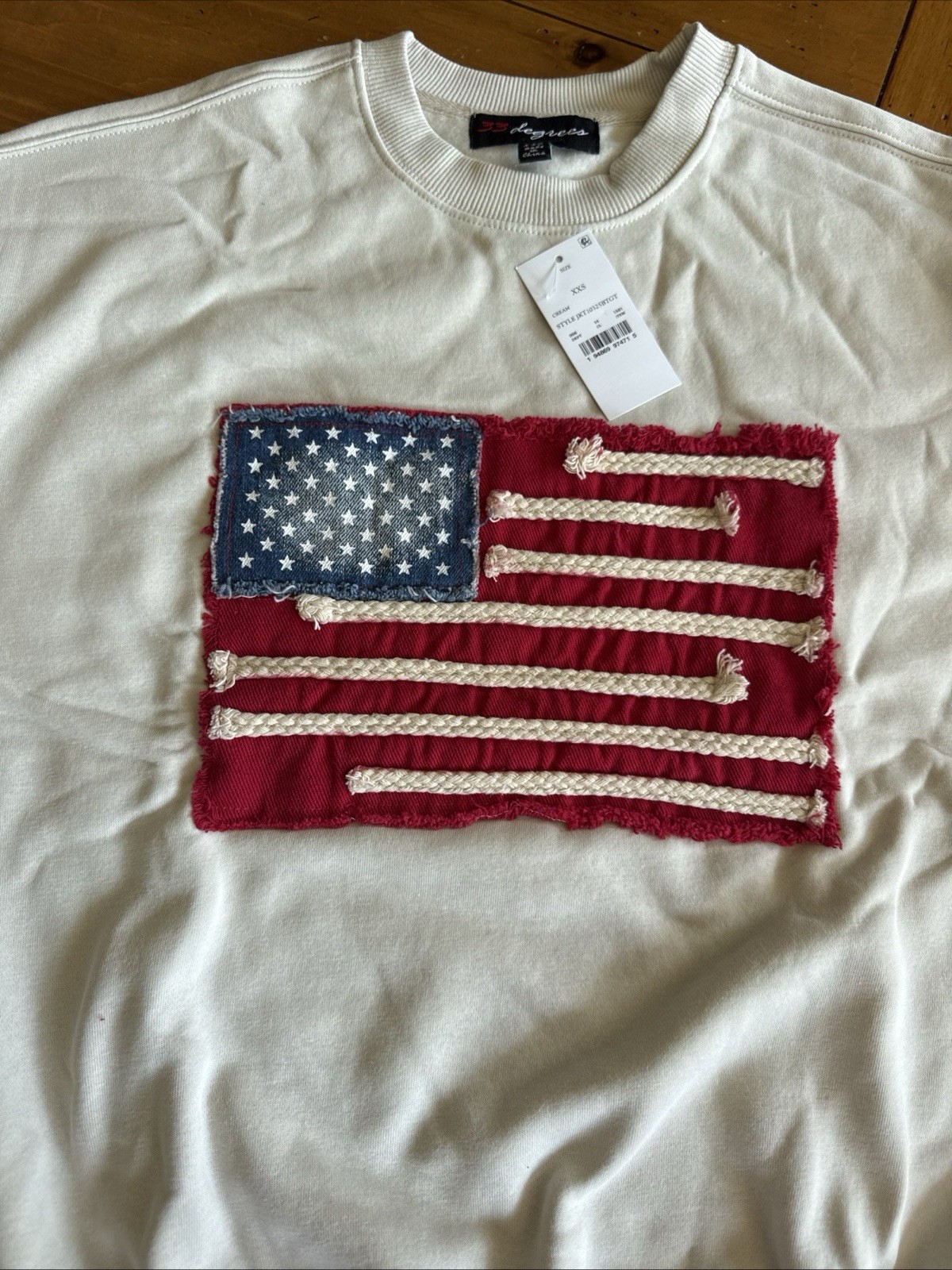 Target “33 Degrees” Sweatshirt American Flag NWT Tik tok Viral Size XXS ROPE