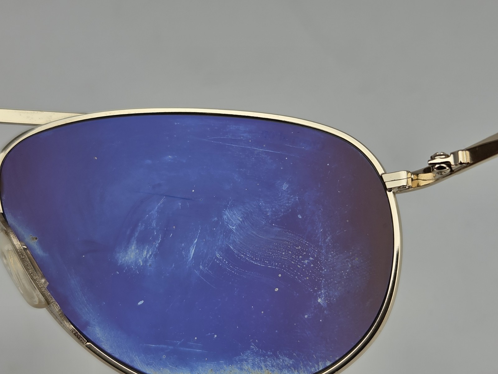 Smith Optics Serpico 2.0 Sunglasses Gold Frame ChromaPop Lens (Some Scratches)