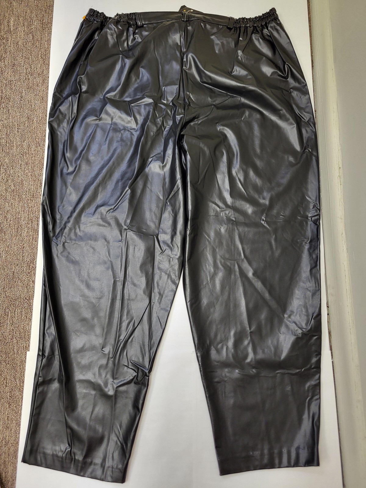 David Paul New York Pants Womens 24 Black PVC Faux Leather USA Made Elastic