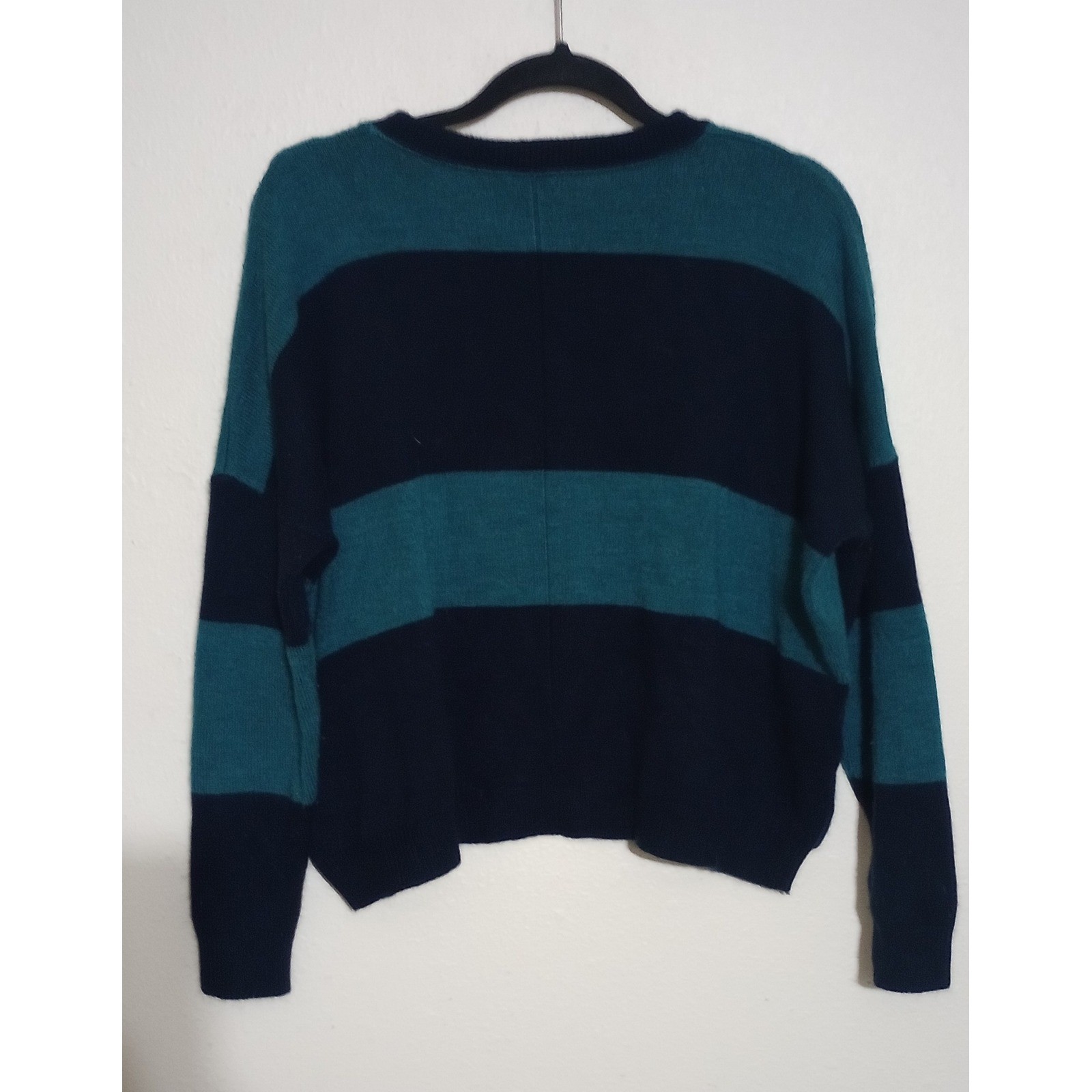 Eddie Bauer Womens Striped Crewneck Sweater Navy Teal Blue Green Knit Size M