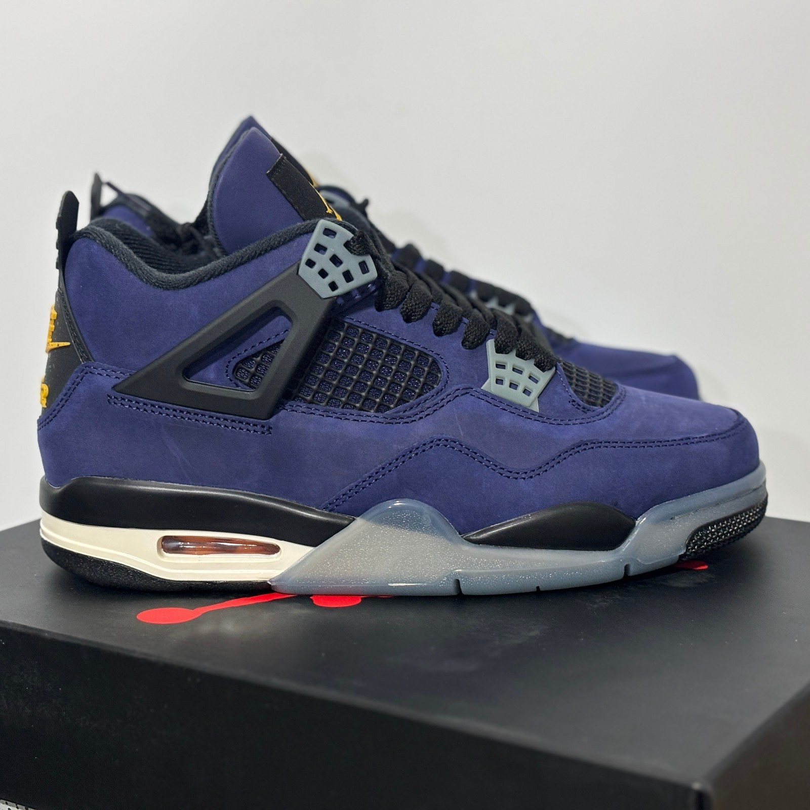 Jordan 4 Retro “Lakers” Men’s Basketball Shoes Mid Top Us Size 7-12