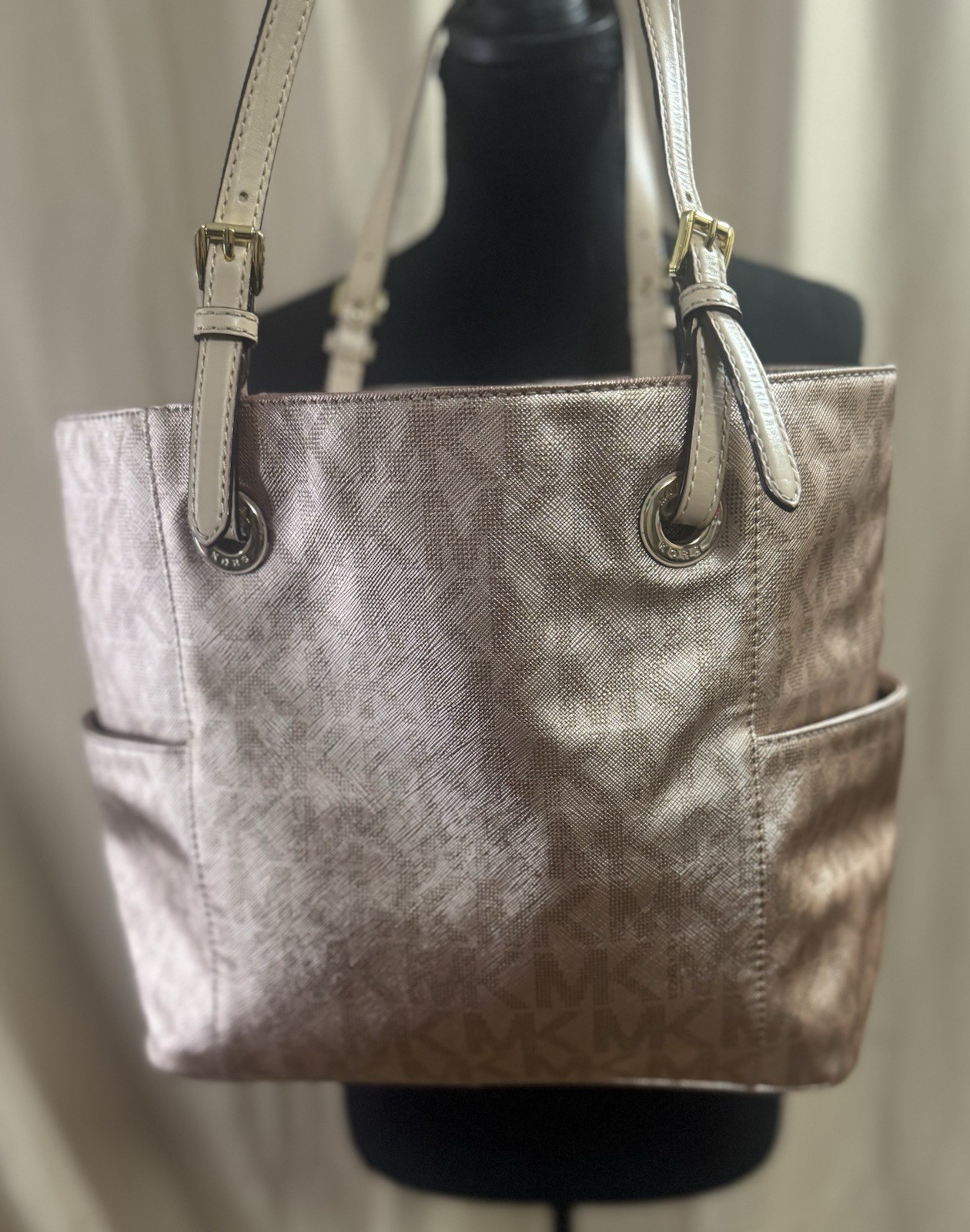 Michael Kors Large Metallic Rose Gold MK Logo Tote Shoulder Bag Gold Hardware