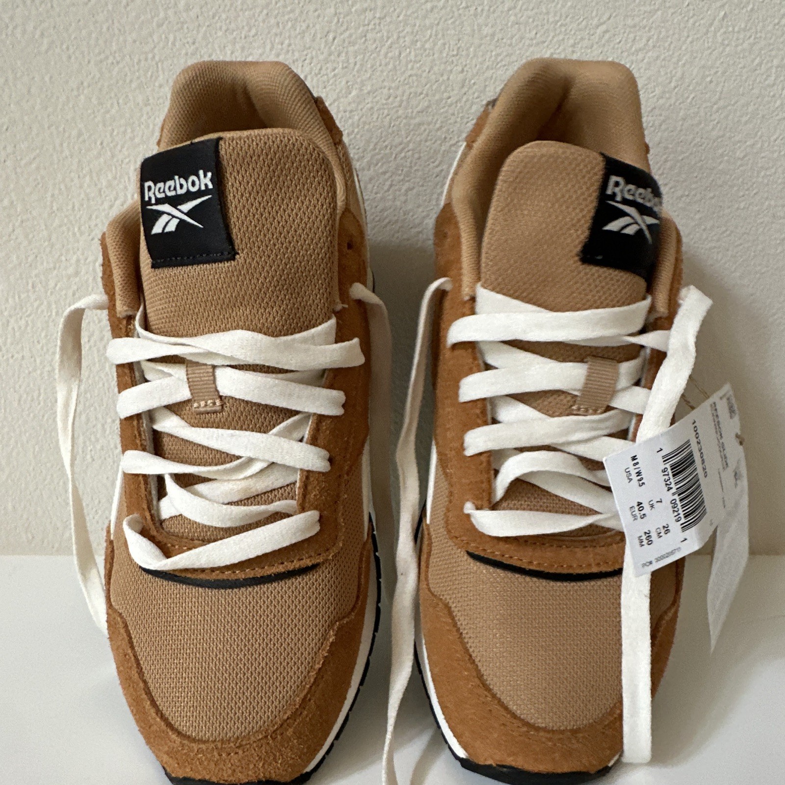 Reebok Glide Low Top Lace-Up Athletic Sneaker Brown/White/Black Rubber Sole