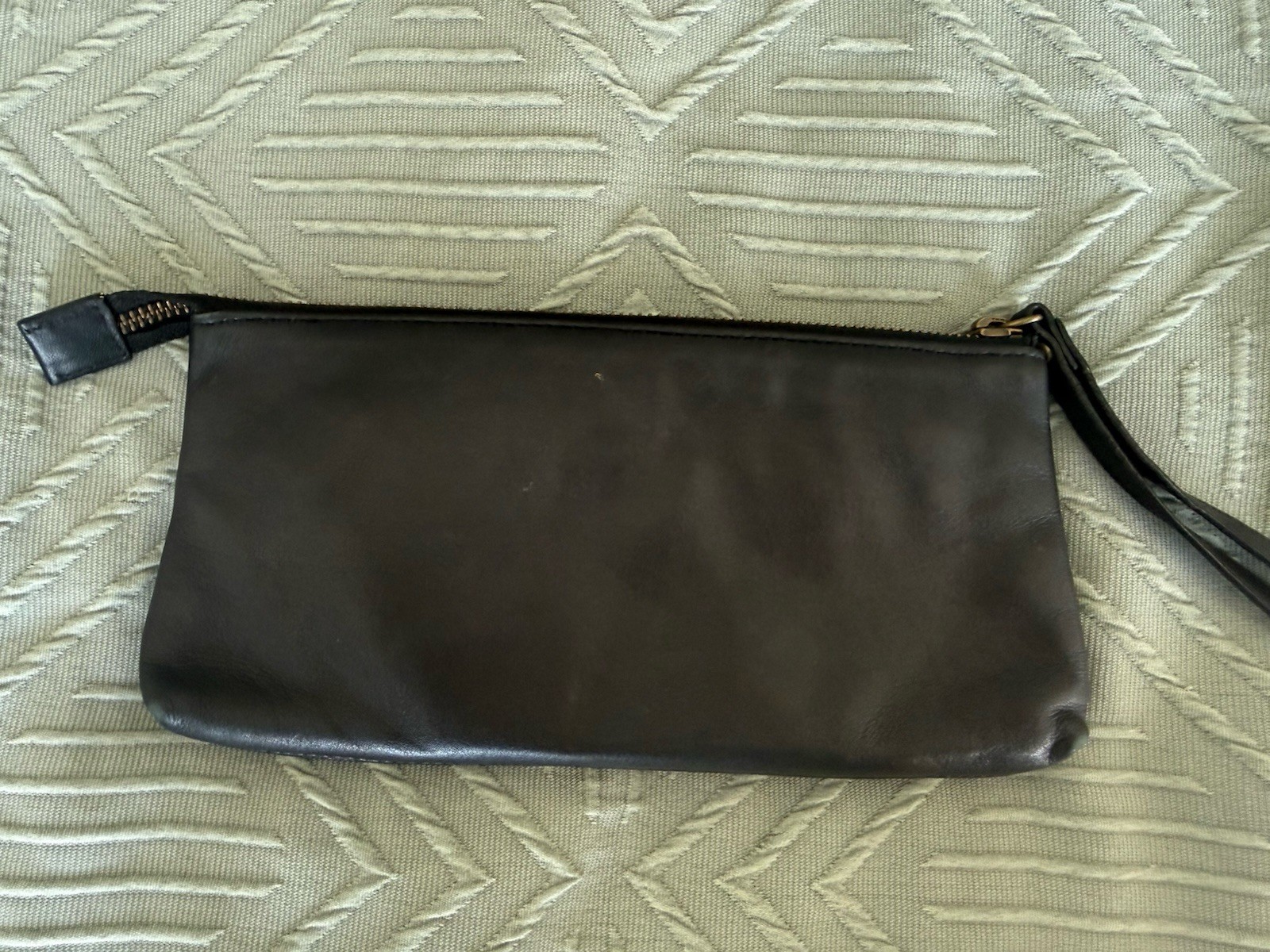 NORDSTROM WRISTLET GENUINE LEATHER BLACK WITH MULTICOLOR STONES