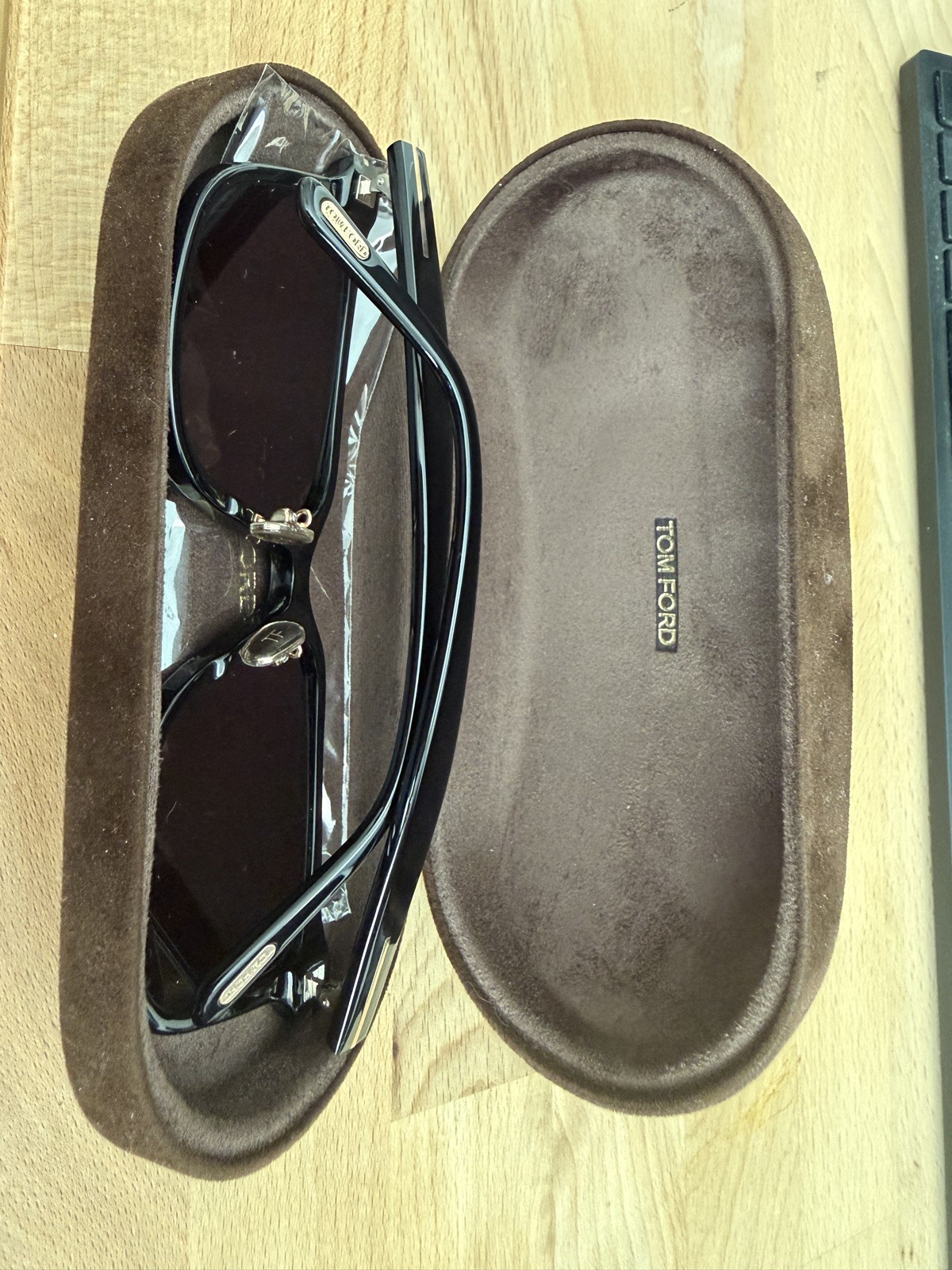 Tom Ford TF1136-K 01B Sunglasses Authentic Black Frame Gray Lens 56mm