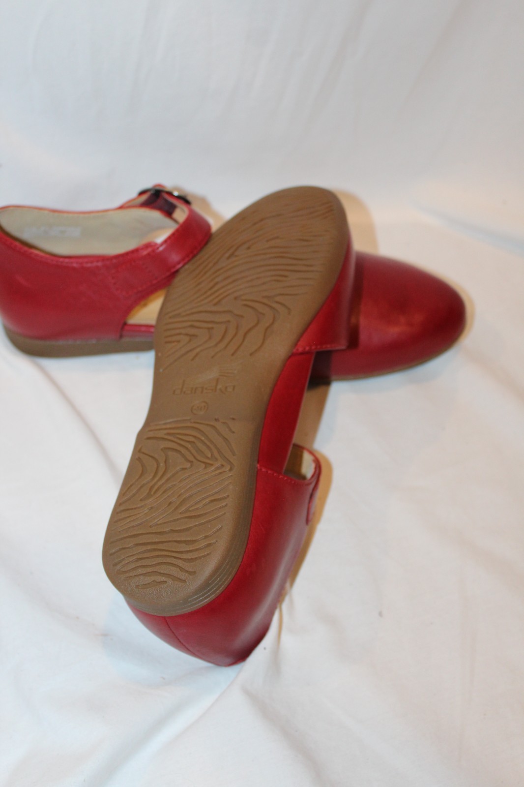 Dansko Liv Burnished Nappa Leather Strap Mary Jane EU 40 US 9.5-10 NEW RED