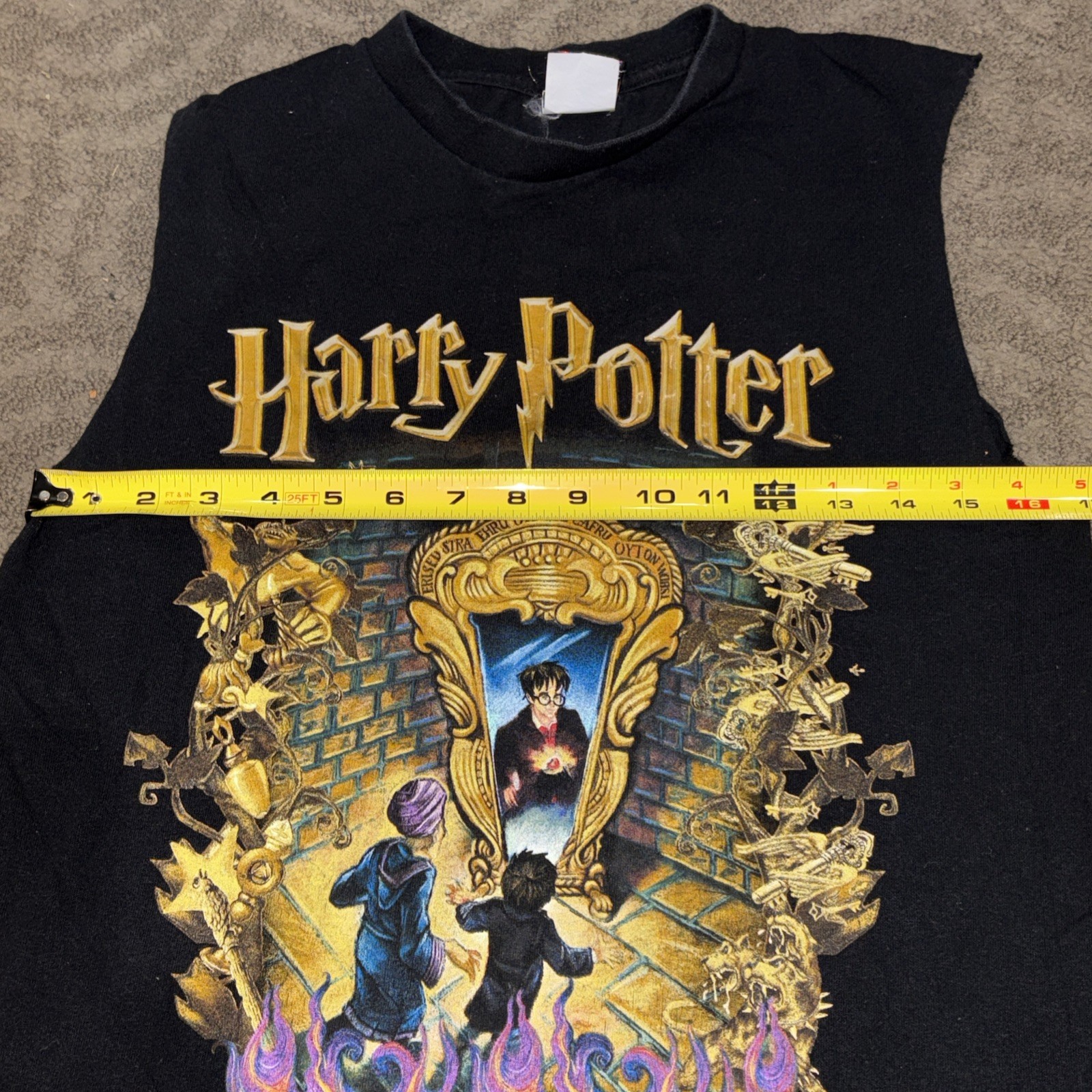 Vintage 2000 Harry Potter WB Store Large Promo Book Movie Shirt-CUT SLEEVES