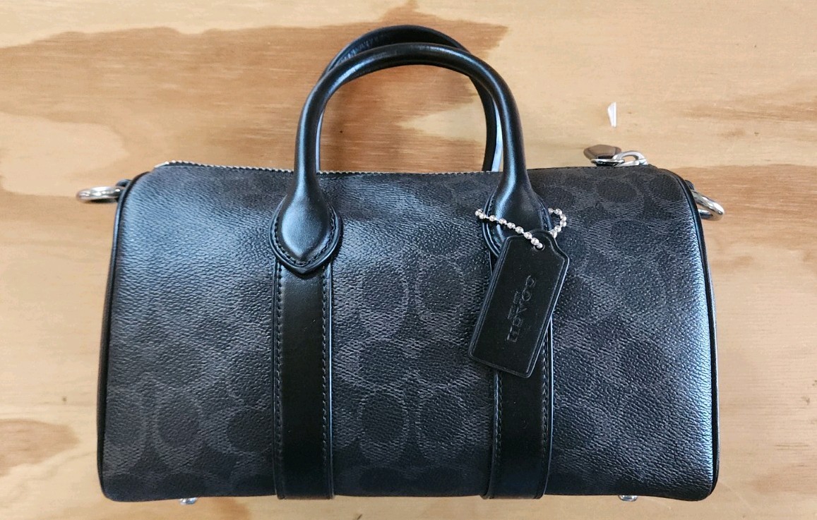 Coach Compass 25
