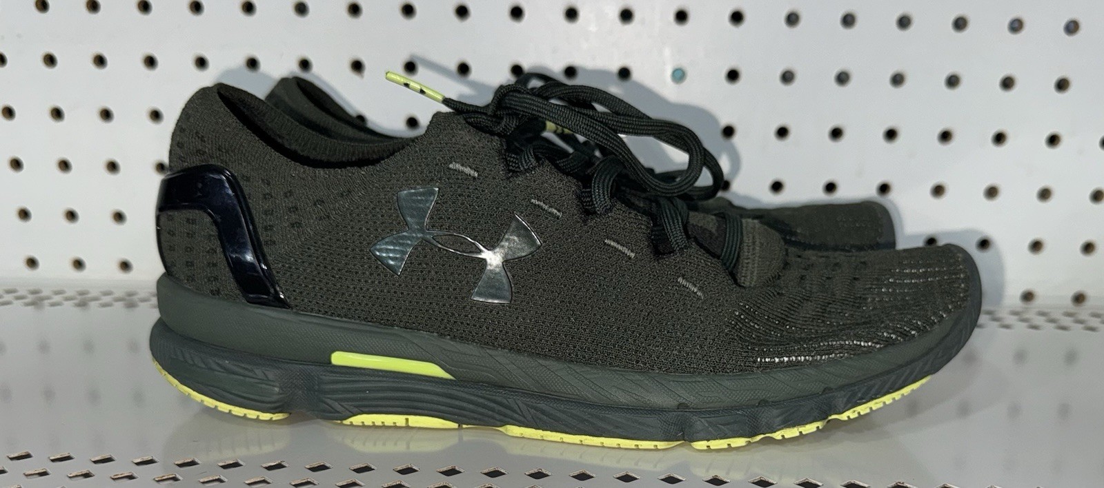 Under Armour Speedform Slingshot Mens Athletic Running Shoes Size 10 Green