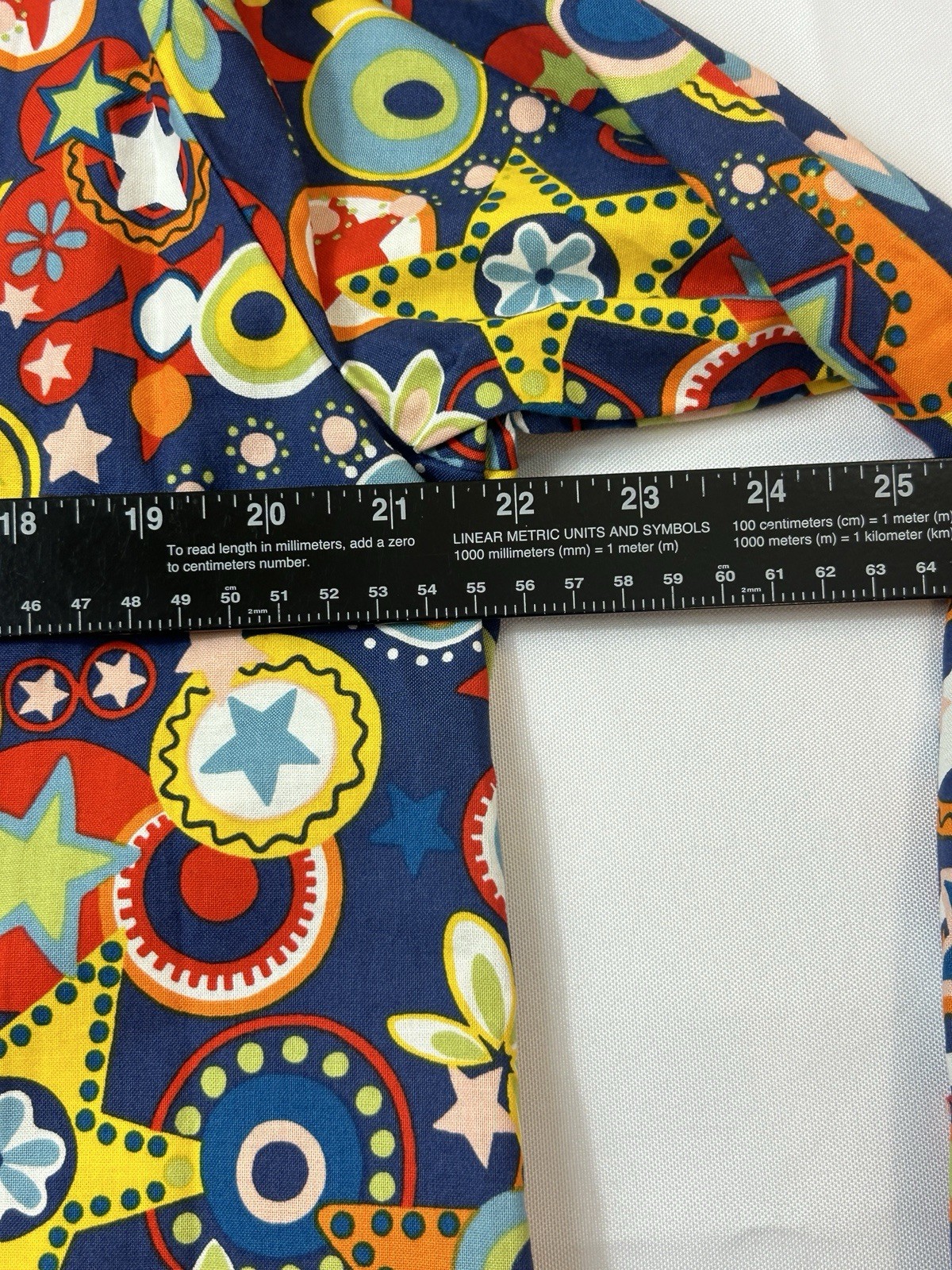 Loyal Threads Button Front Shirt Womens LG Multicolor Regular Fit Retro Print