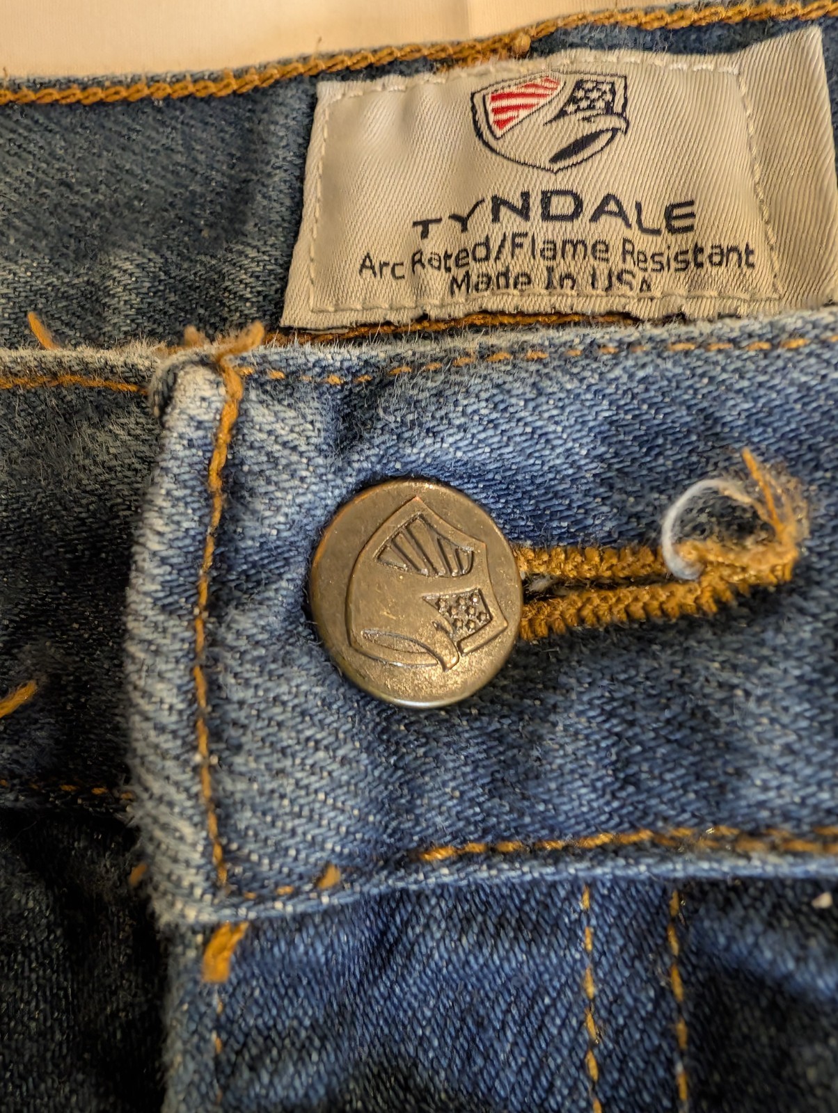 Tyndale FR Men’s Broken-In Relaxed Fit Blue Jeans F290T CAT 2 Denim 44 28 FRMC