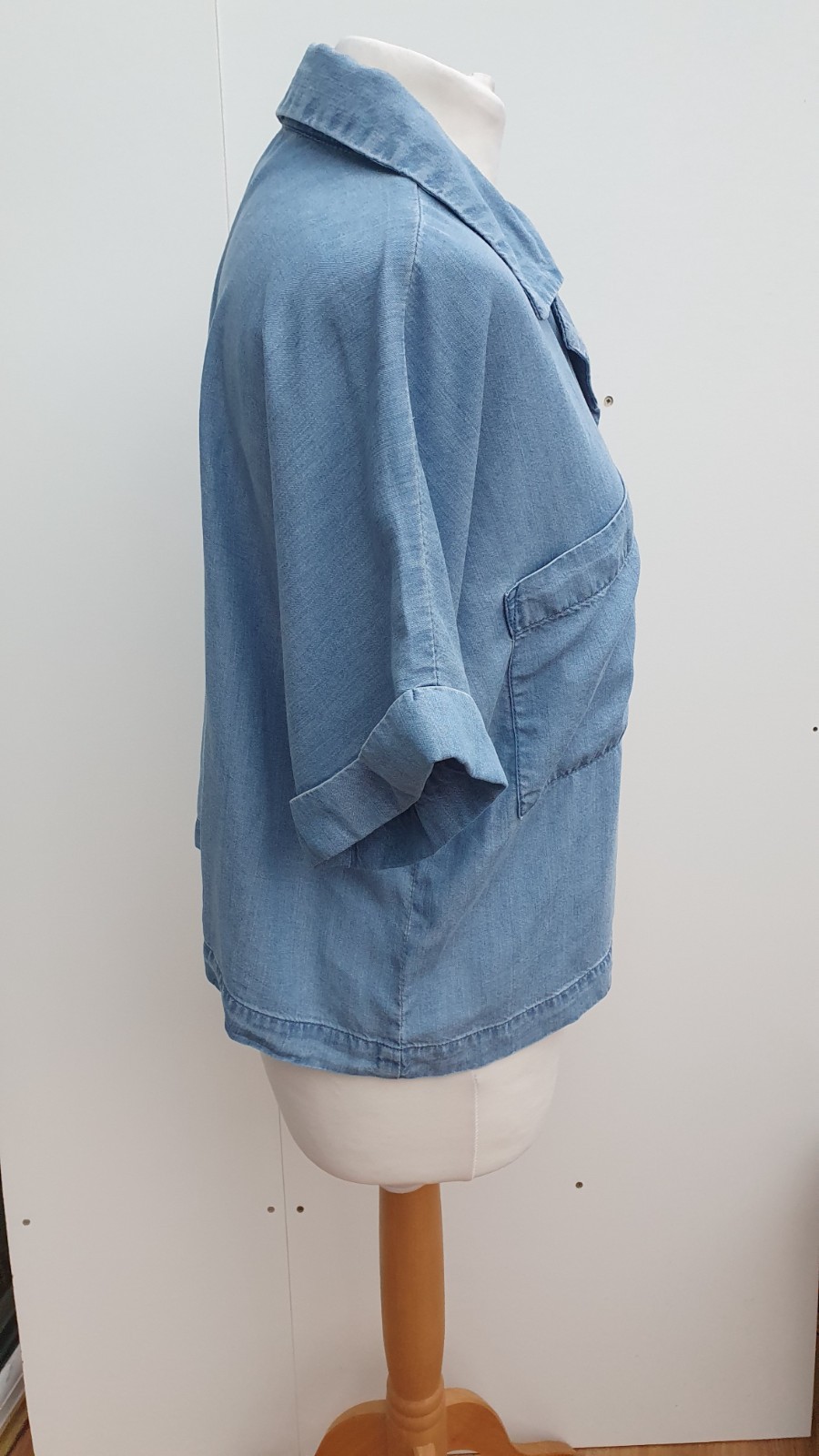 Dannii Minogue Shirt Short Sleeve Tencel Revere Blue New Size 10 Petite