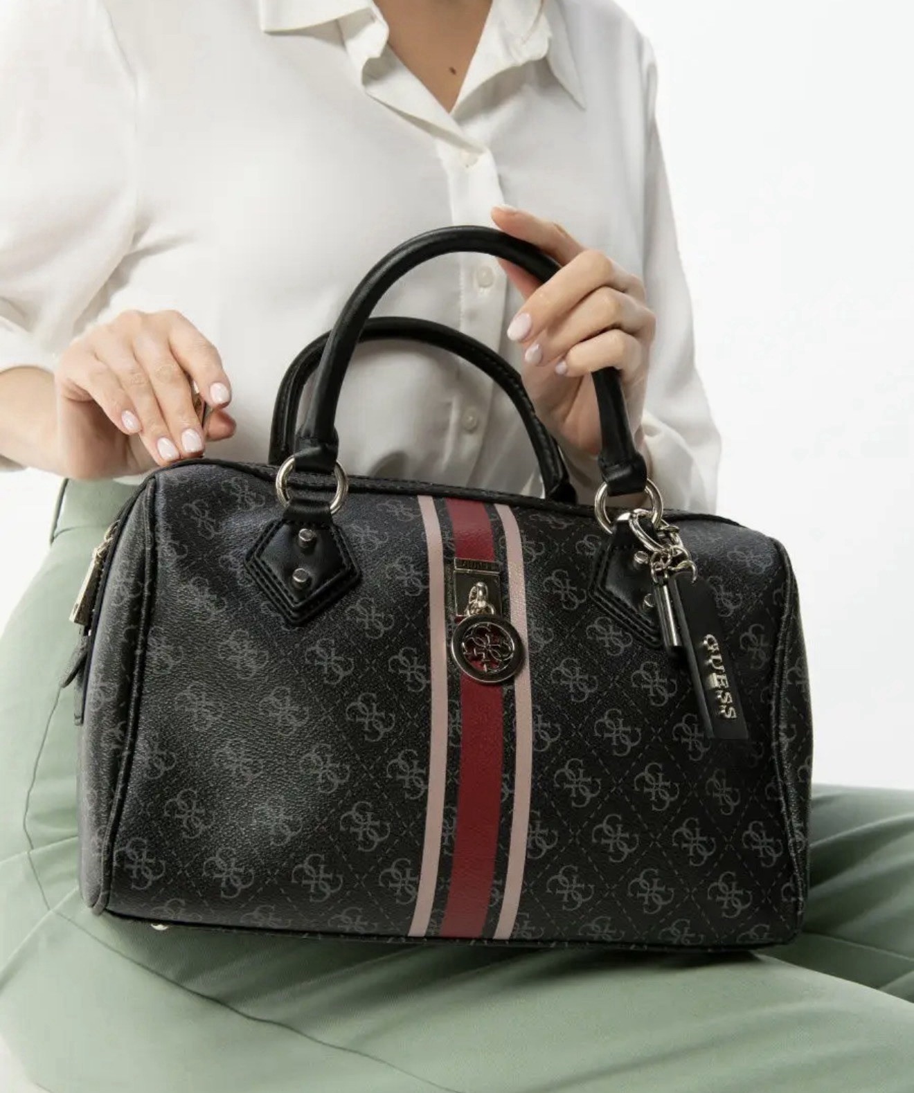 GUESS Logo Satchel Top Handle Bag Black/Red Zip Closure Charm Gold Hardware