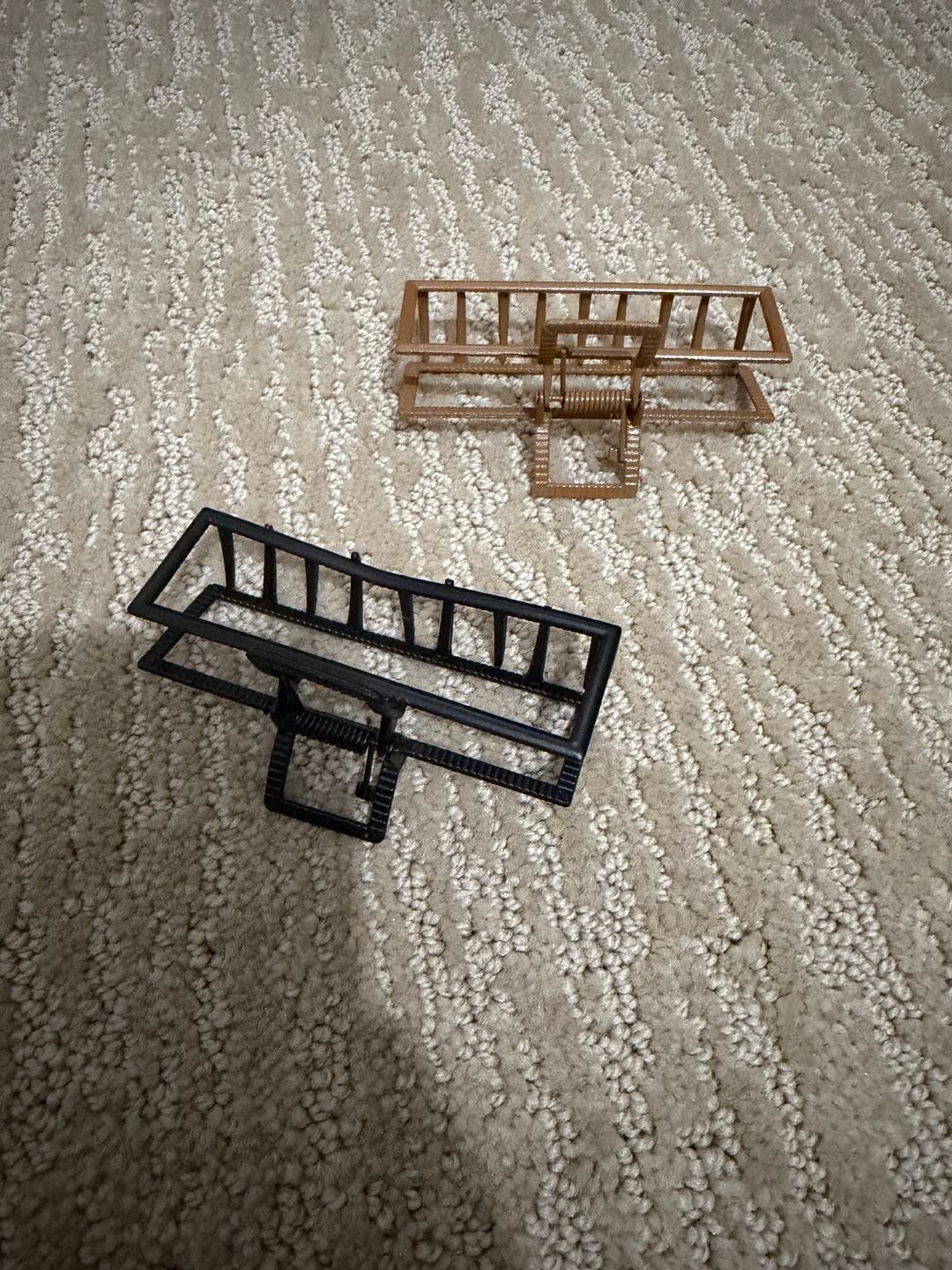 Hair Clips 1PCS Rectangular Metal Hair Claw Clips Black and Bronze