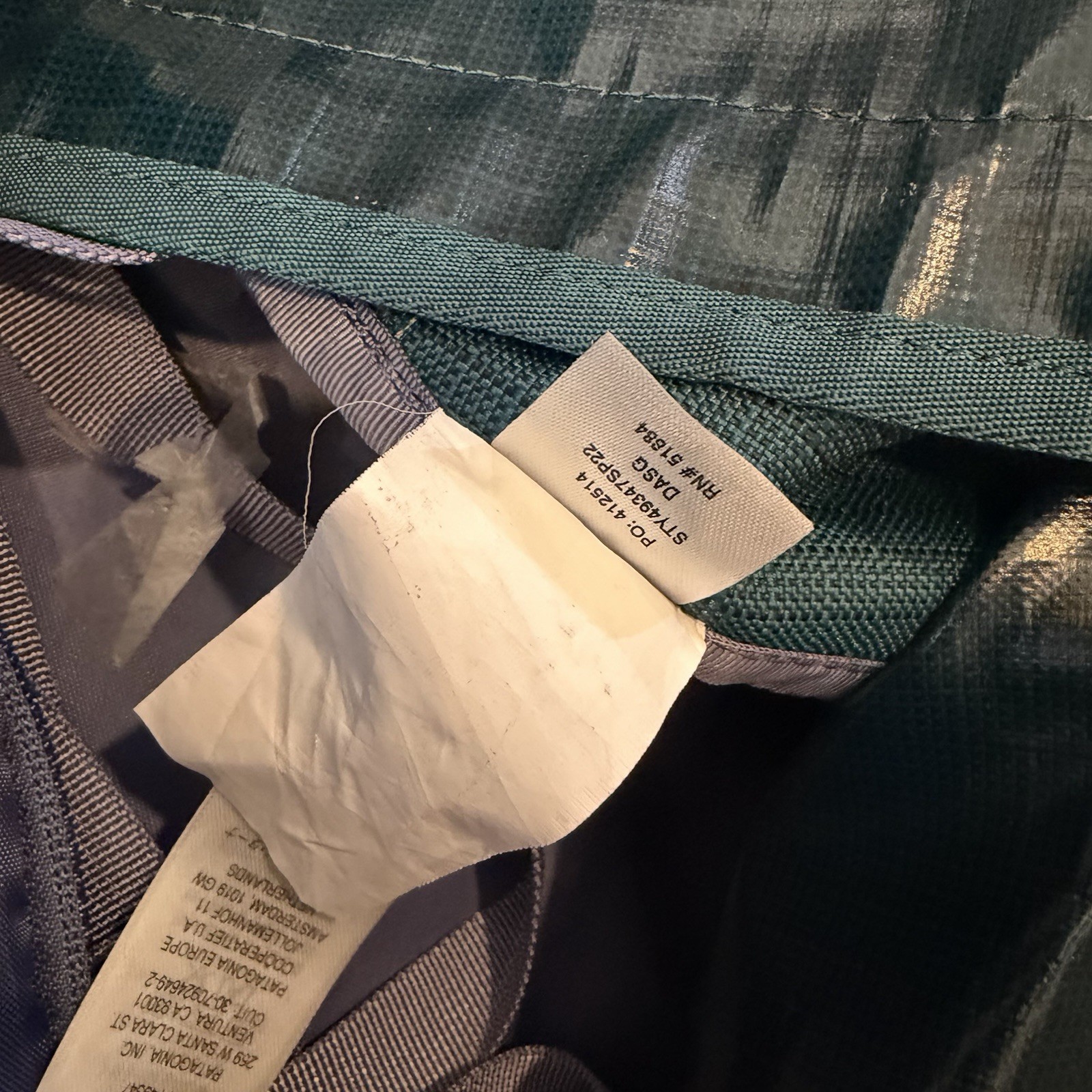 Patagonia Black Hole Duffel Backpack 70L dark Borealis green Rare