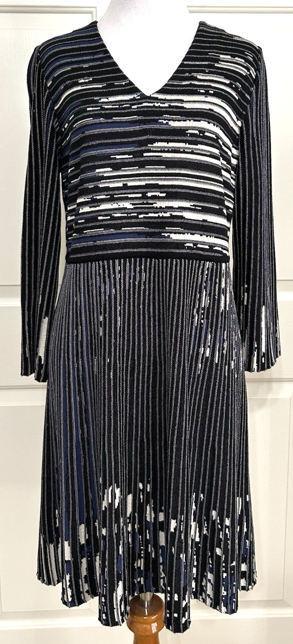 NWT Ming Wang size S black blue beige long sleeve fit & flare dress $265