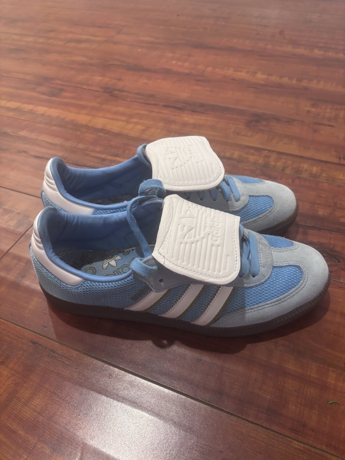 adidas Samba Men’s Blue/White Suede Low Top Lace-Up Athletic Sneakers