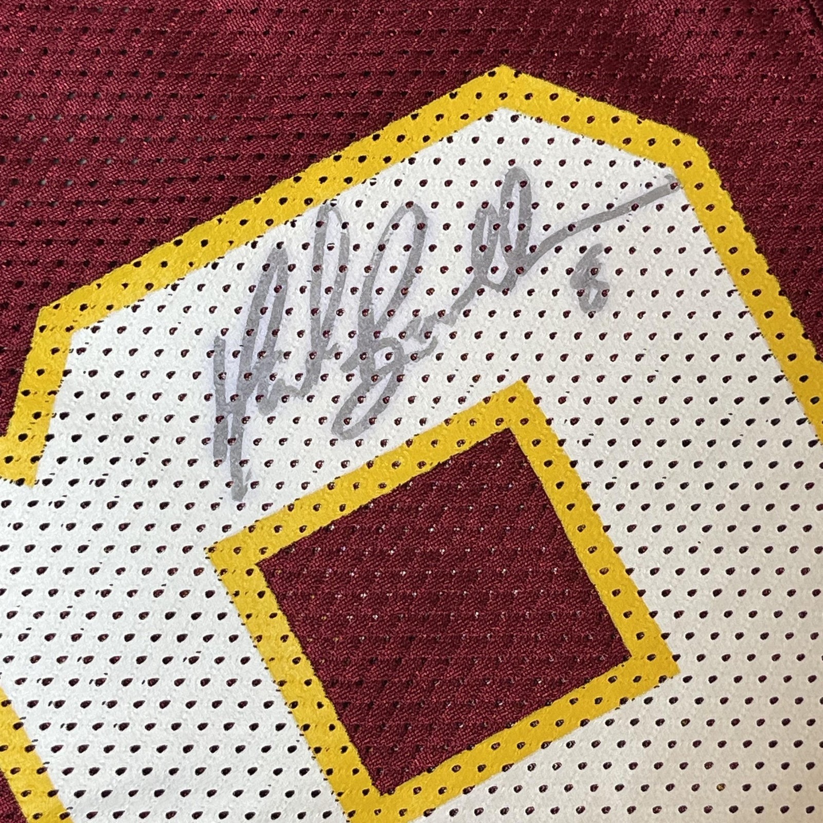Mens Reebok Washington Redskins Mark Brunell 8 Jersey Burgundy (M) Signed Auto