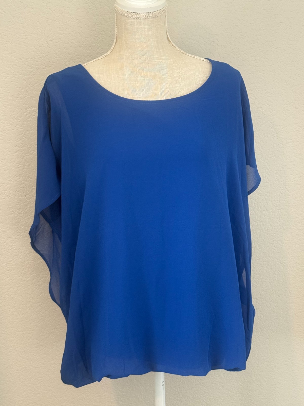 In’Voland Women’s 1X Royal Blue Chiffon Blouse Batwing Dolman Sleeve NWT Top