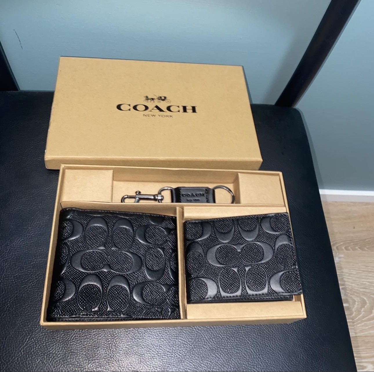 Coach Men’s 3-in-1 Wallet Boxed Gift Set Signature leather