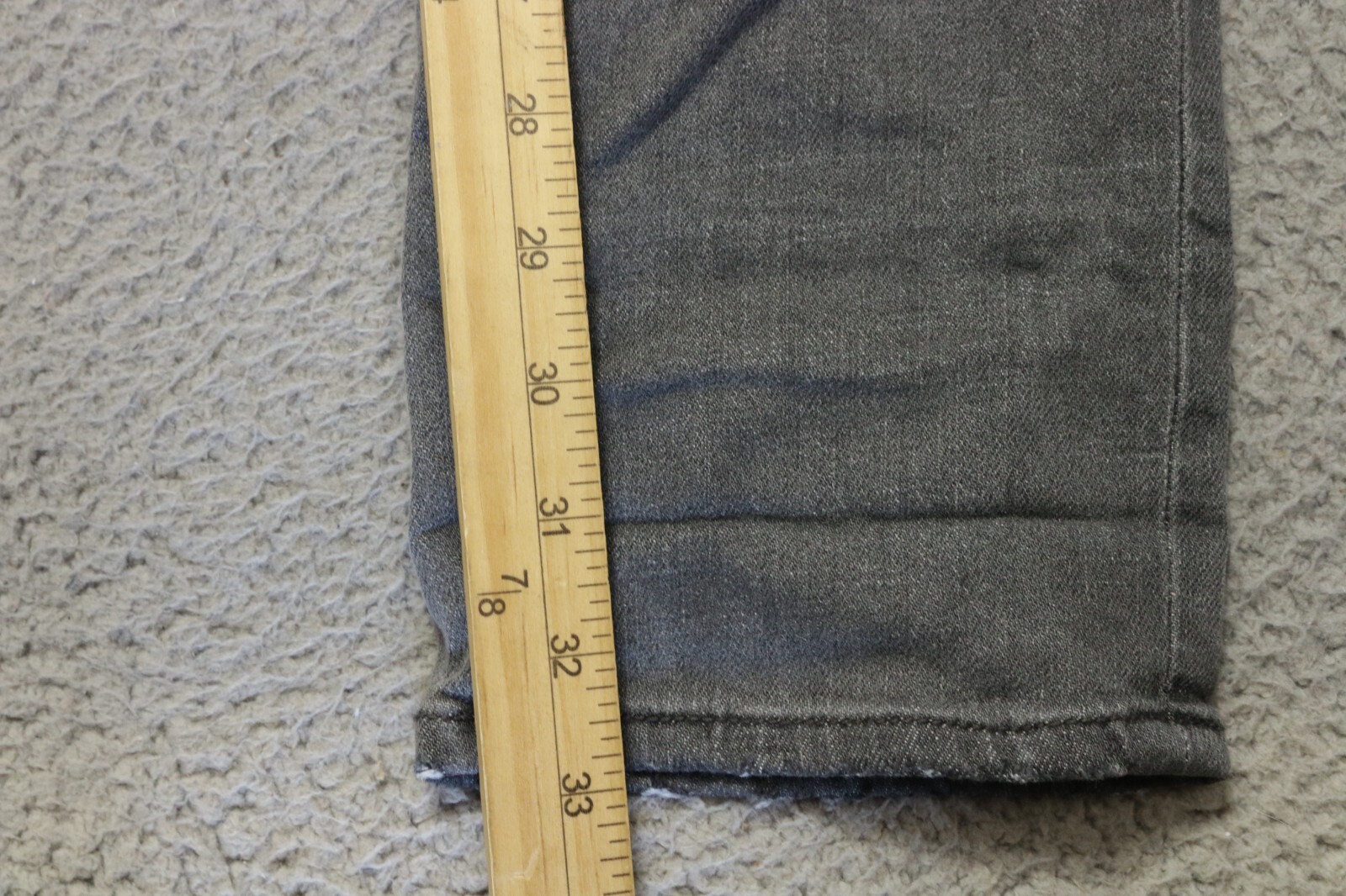 John Varvatos Jeans Women 29 Gray Denim Medium Wash 5-Pockets Skinny Leg Zip Fly