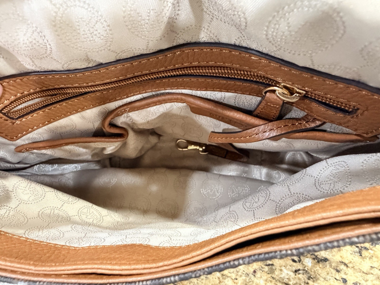 Michael Kors Signature Logo Tassel Leather Shoulder Bag Please read description
